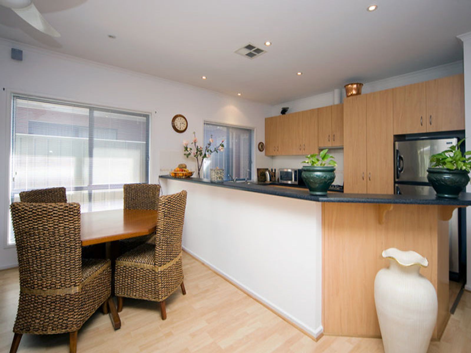 12 Maple Circuit, Mawson Lakes, SA 5095, Mawson Lakes - Thumbnail 4