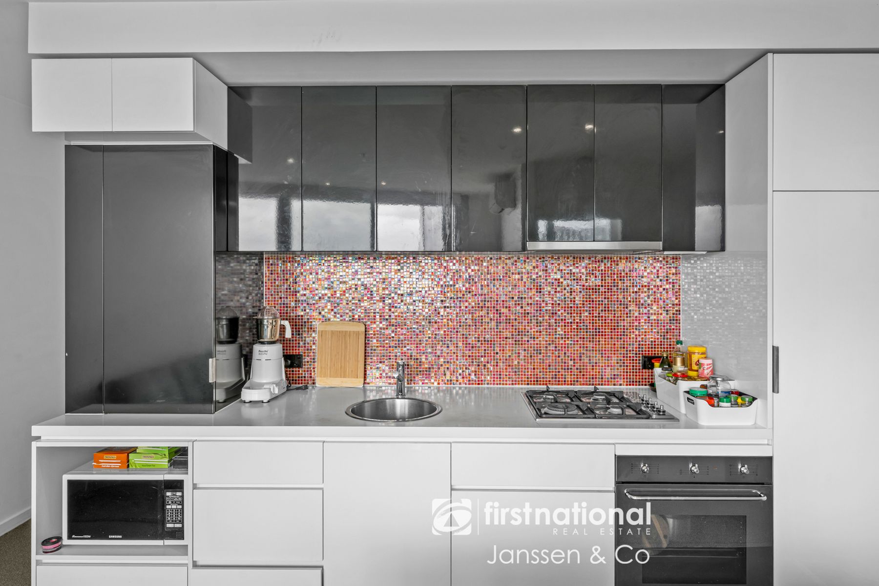 2810/231 Harbour Esplanade, Docklands VIC 3008, Docklands - Thumbnail 3