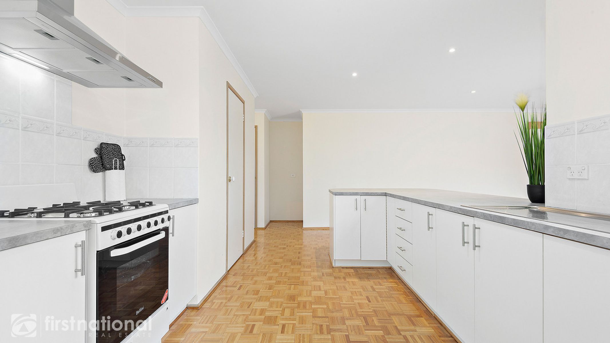 25 Railway Avenue, Darnum, VIC 3822, Darnum - Thumbnail 5
