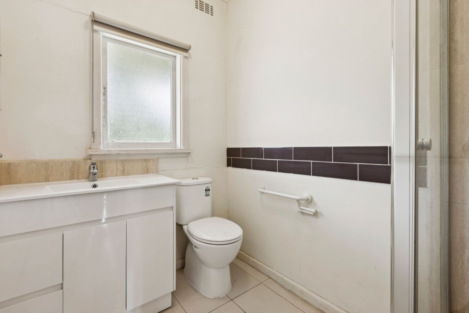 13 Goold Street, Burwood, Burwood - Thumbnail 6