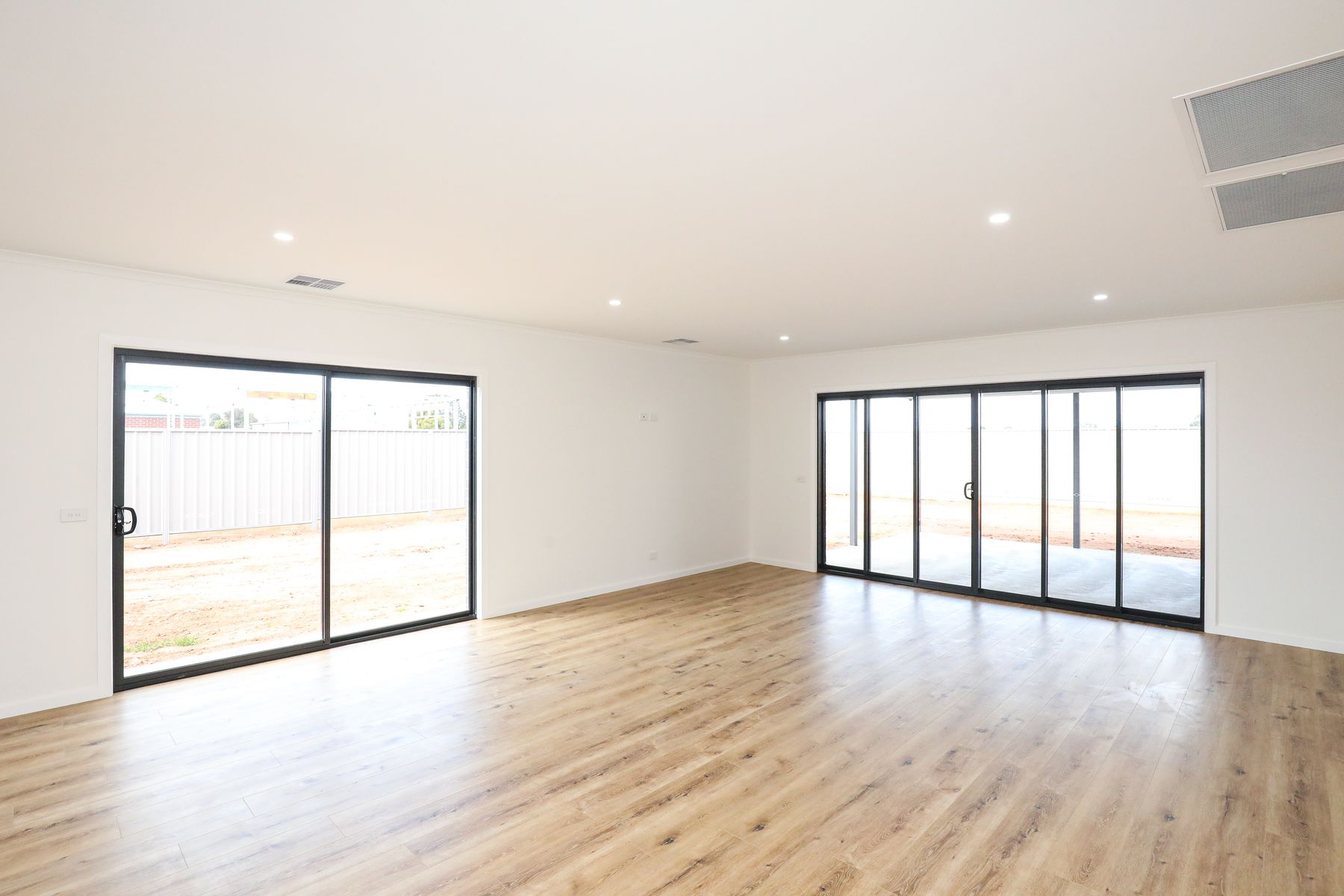 16 Cook Drive, Red Cliffs - Thumbnail 7