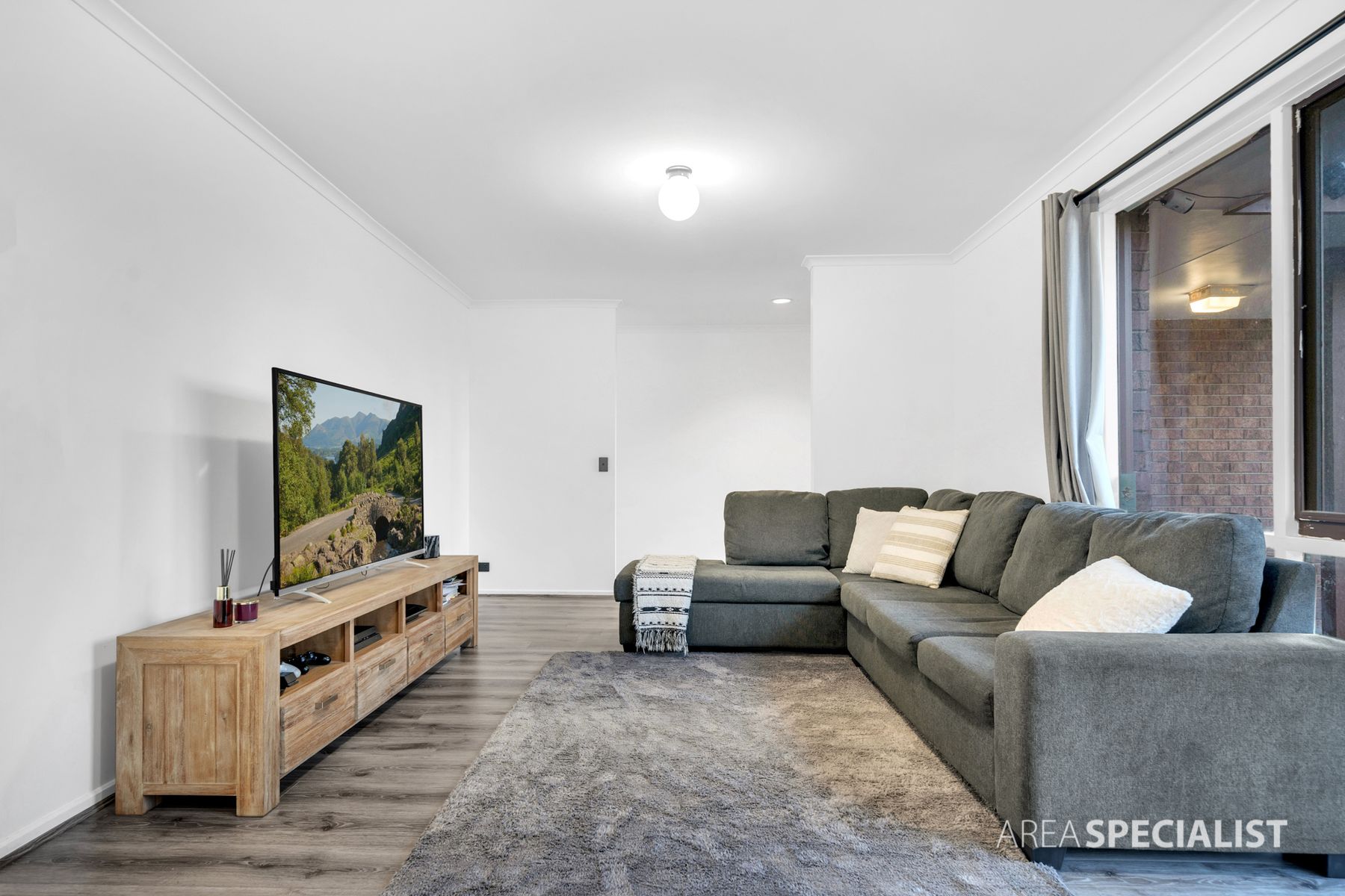 14 Manisa Place, Cranbourne West, VIC 3977, Cranbourne West - Thumbnail 2