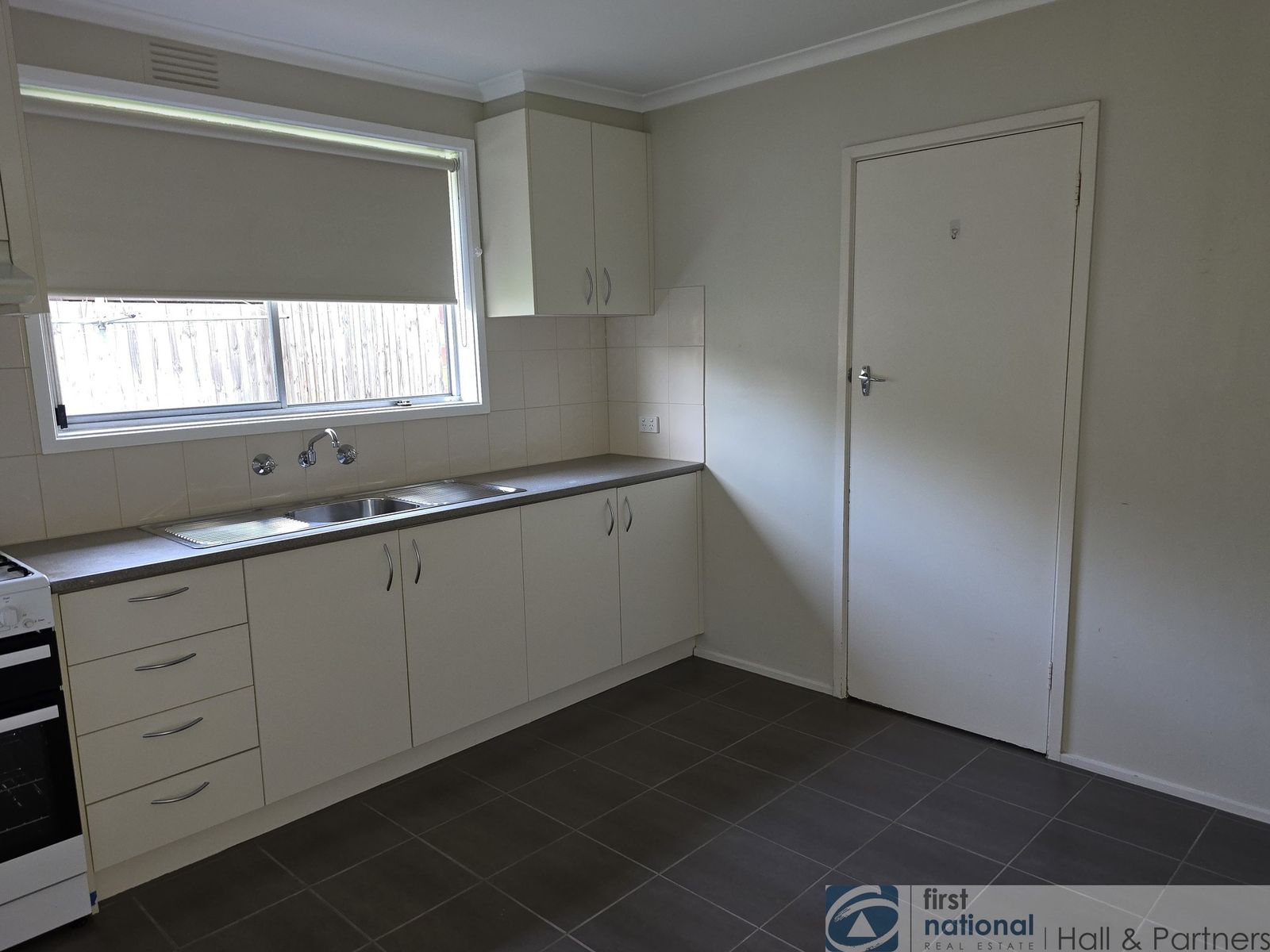 1/149 Carlton Road, Dandenong North VIC 3175, Dandenong North - Thumbnail 2