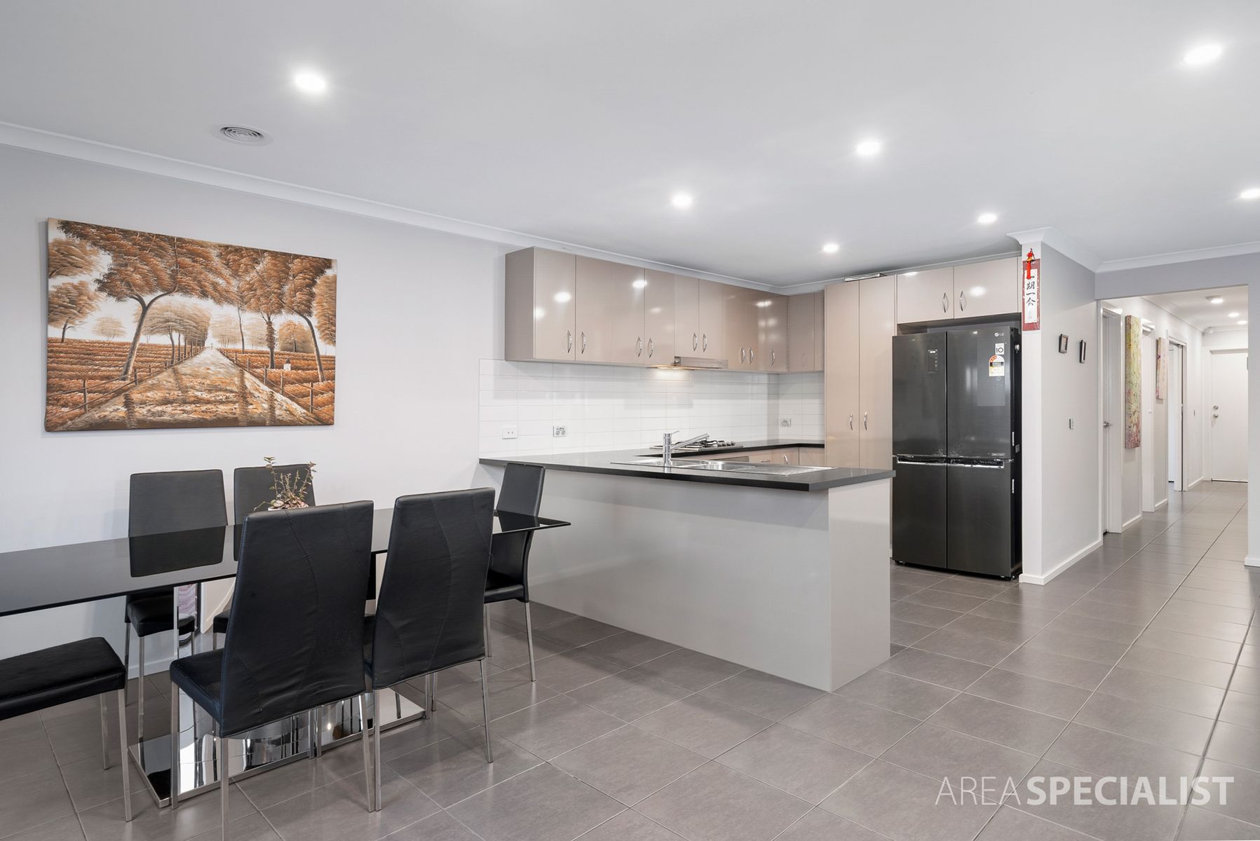 54 Pyrenees Road, Clyde, VIC 3978, Clyde - Thumbnail 5