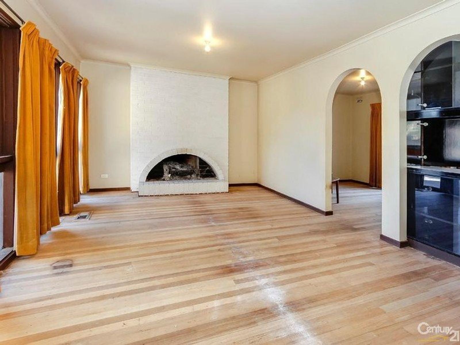 72 Chancellor Drive, Wheelers Hill, VIC 3150, Wheelers Hill - Thumbnail 2