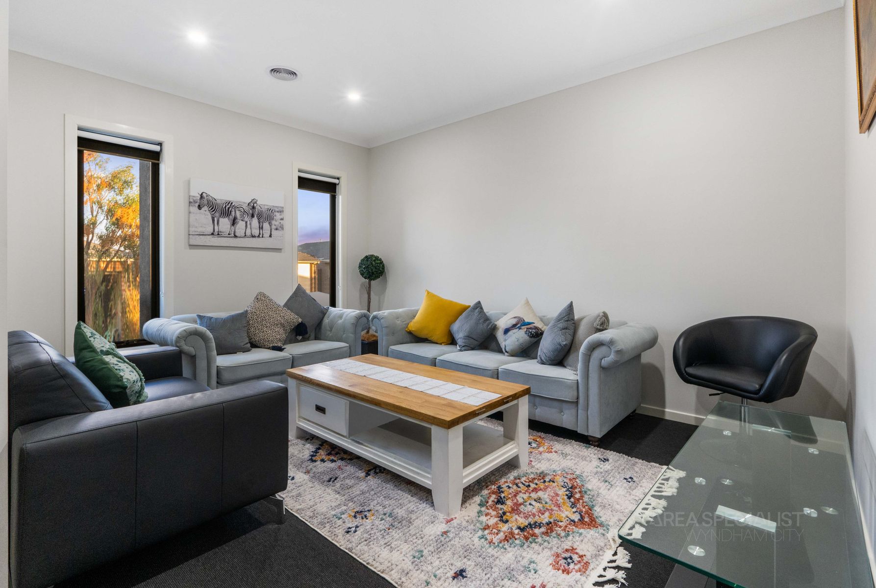 8 Atherton Way, Werribee, VIC 3030, Werribee - Thumbnail 5