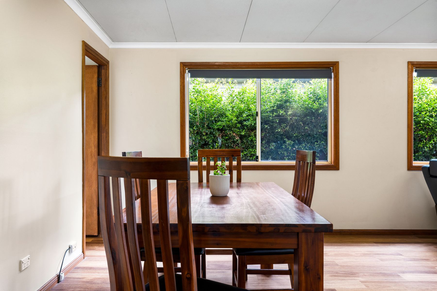 8 Narooma Avenue, South Penrith NSW 2750, South Penrith - Thumbnail 5