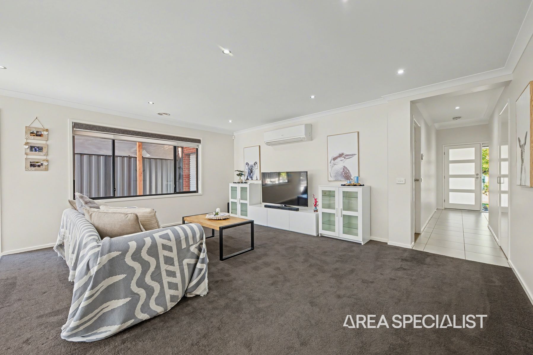 11 Pointer Drive, Pakenham, VIC 3810, Pakenham - Thumbnail 4