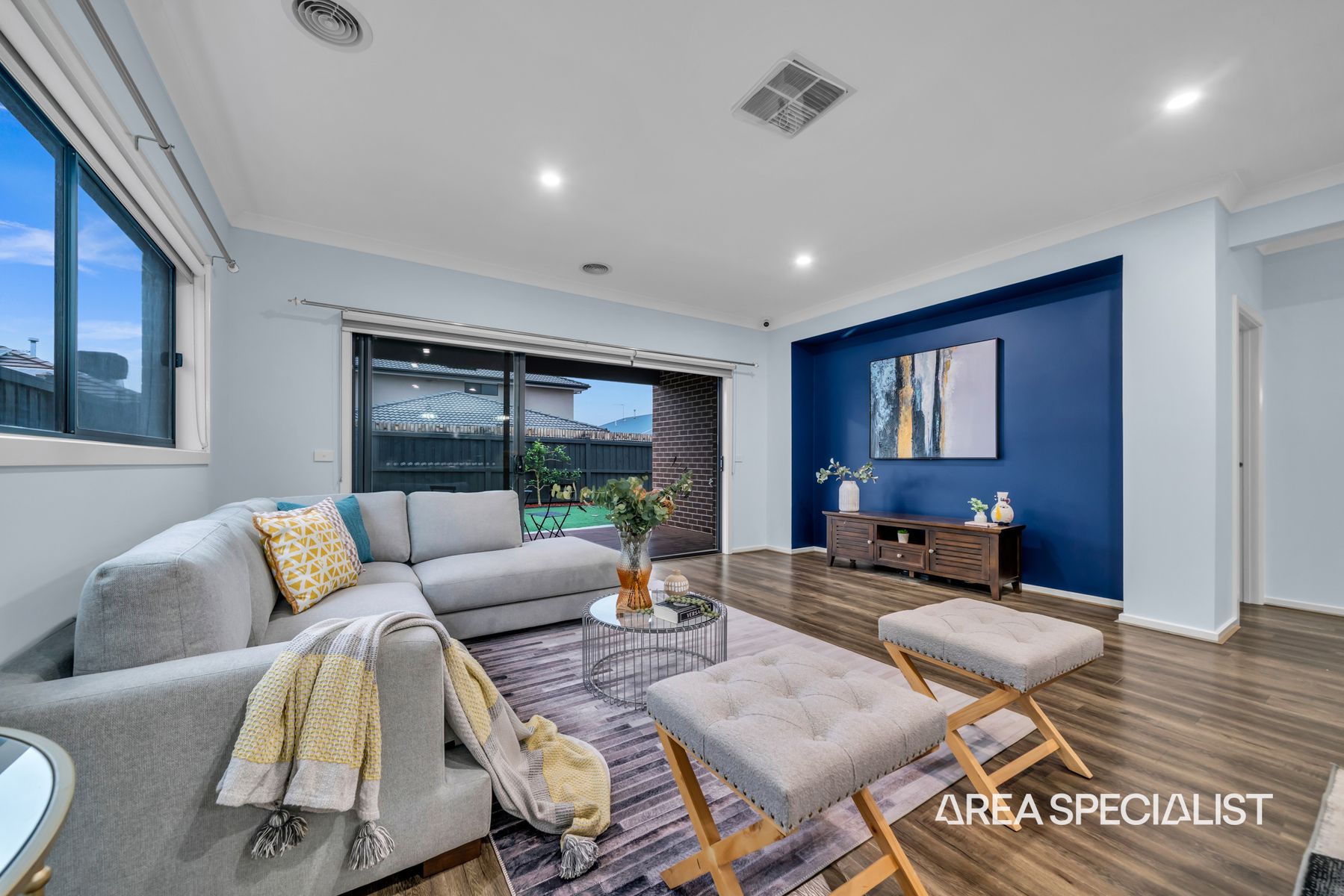 84 Modern Crescent, Tarneit, VIC 3029, Tarneit - Thumbnail 3
