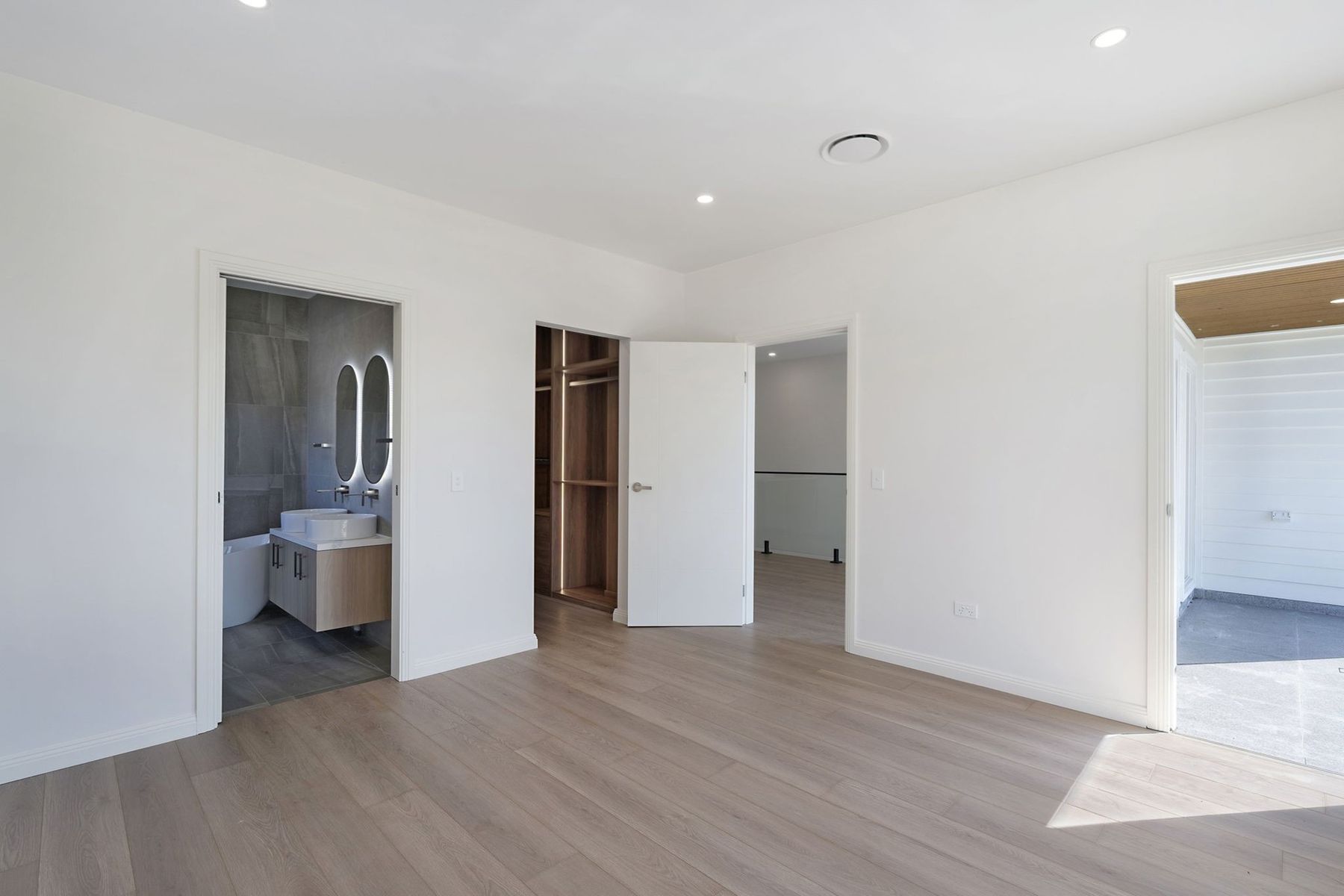 18 Mackillop Drive, Morisset, NSW 2264, Morisset - Thumbnail 6