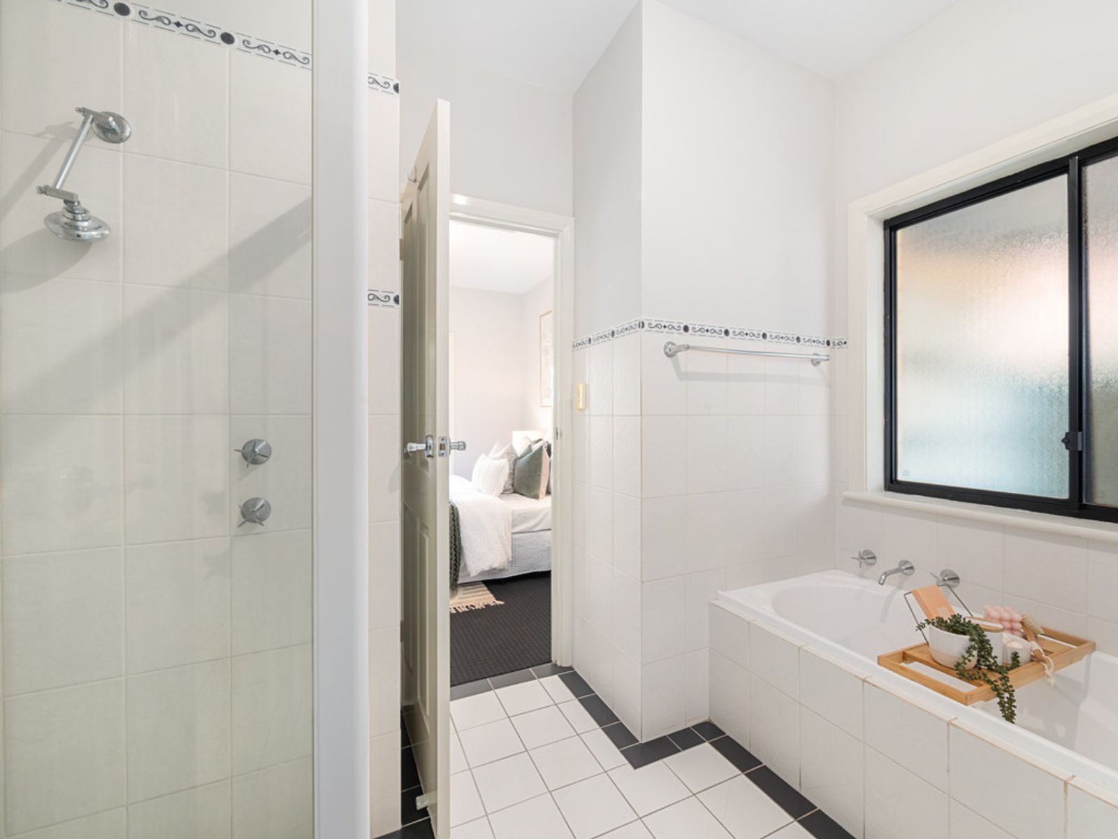 8 Harbour Lane, Mawson Lakes, SA 5095, Mawson Lakes - Thumbnail 5