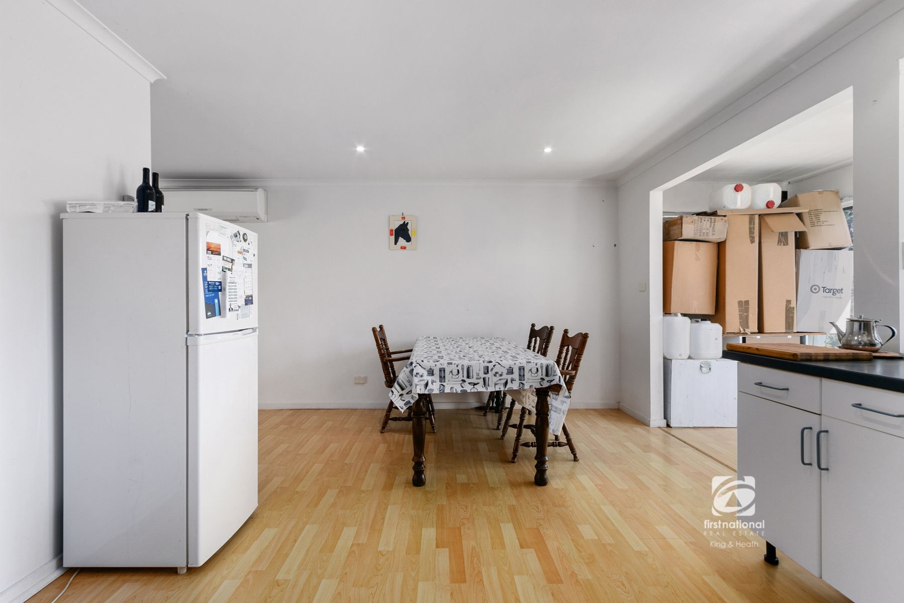 8 View Street, Lakes Entrance VIC 3909, Lakes Entrance - Thumbnail 8