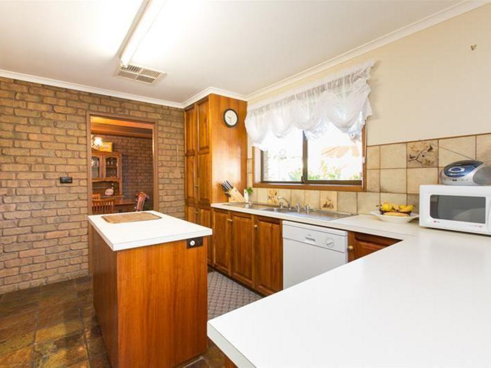 178 Boobook Avenue, Cardross - Thumbnail 5
