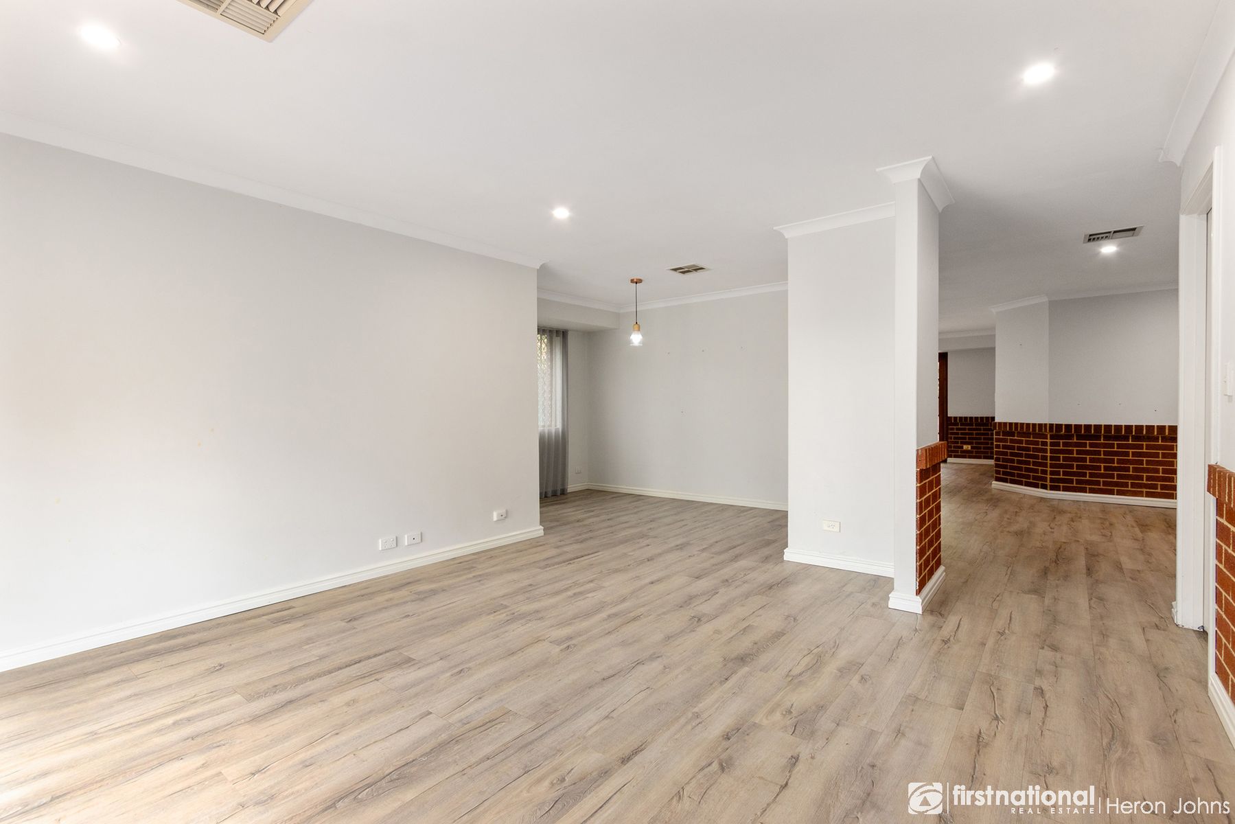 20 Stuart Court, Bateman WA 6150, Bateman - Thumbnail 2
