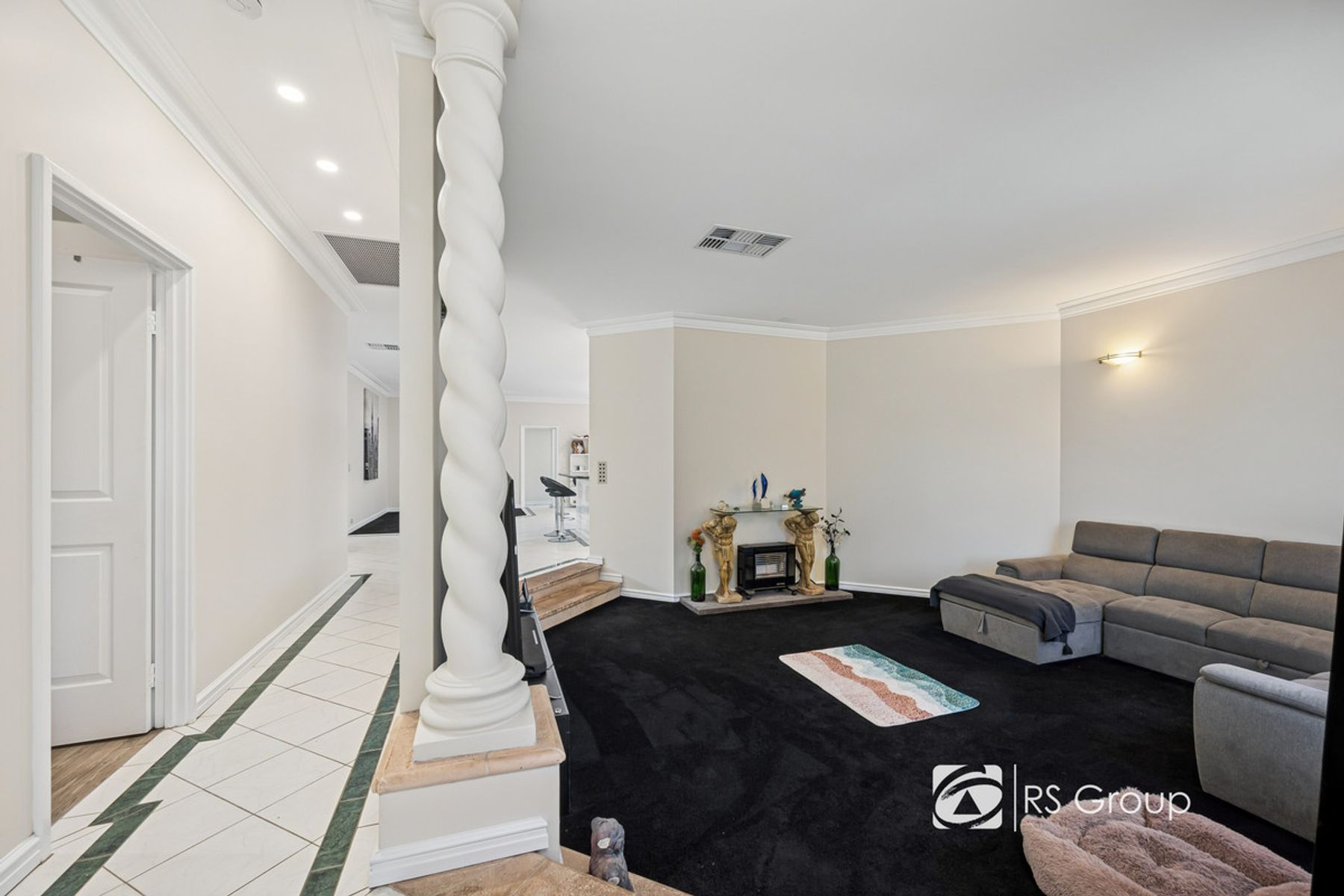 18 Newhaven Place, Canning Vale, WA 6155, Canning Vale - Thumbnail 4