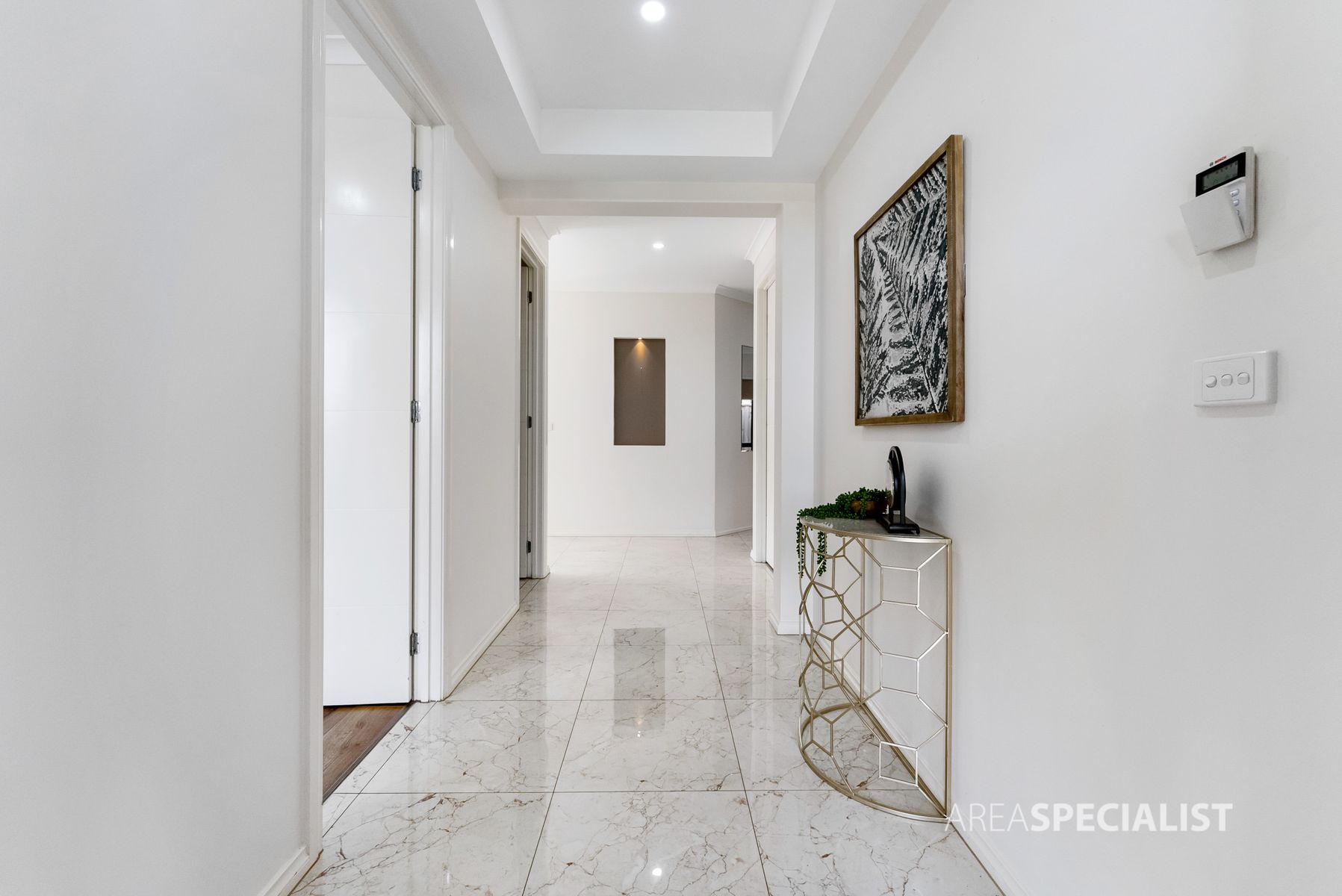 30 Hodgson Avenue, Tarneit VIC 3029, Tarneit - Thumbnail 4
