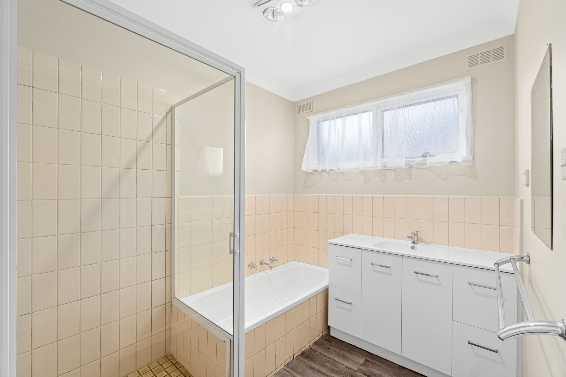 11a Campbell Street, Traralgon VIC 3844, Traralgon - Thumbnail 6
