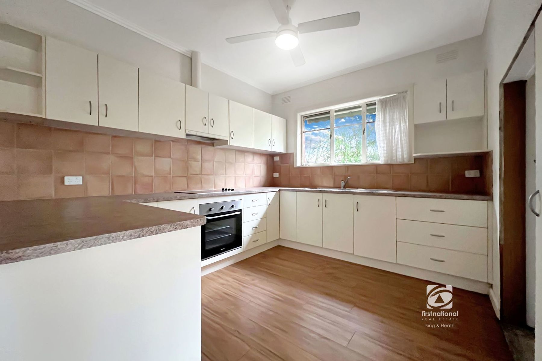 13 Bull Street, Bairnsdale VIC 3875, Bairnsdale - Thumbnail 4