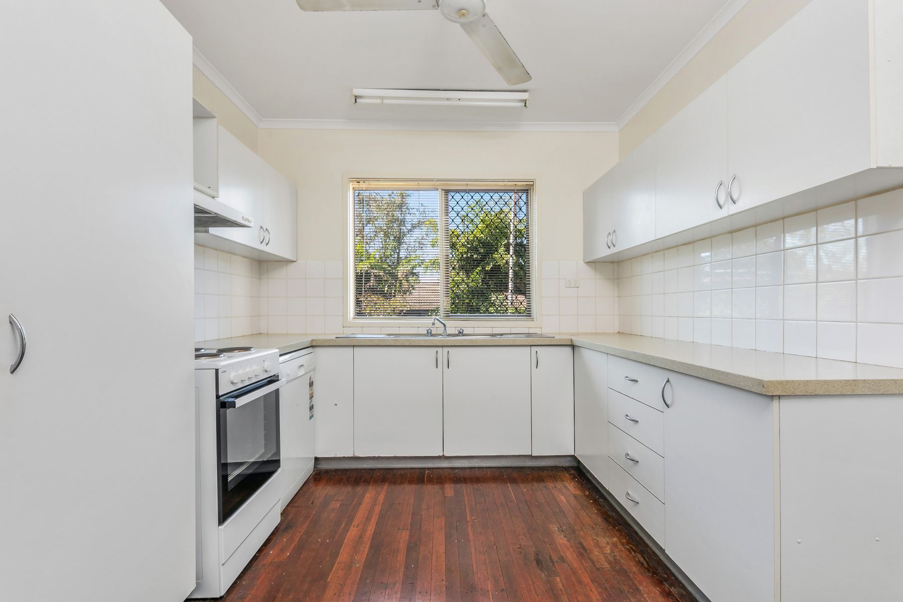 24 Cahill Crescent, Nakara NT 0810, Nakara - Thumbnail 3