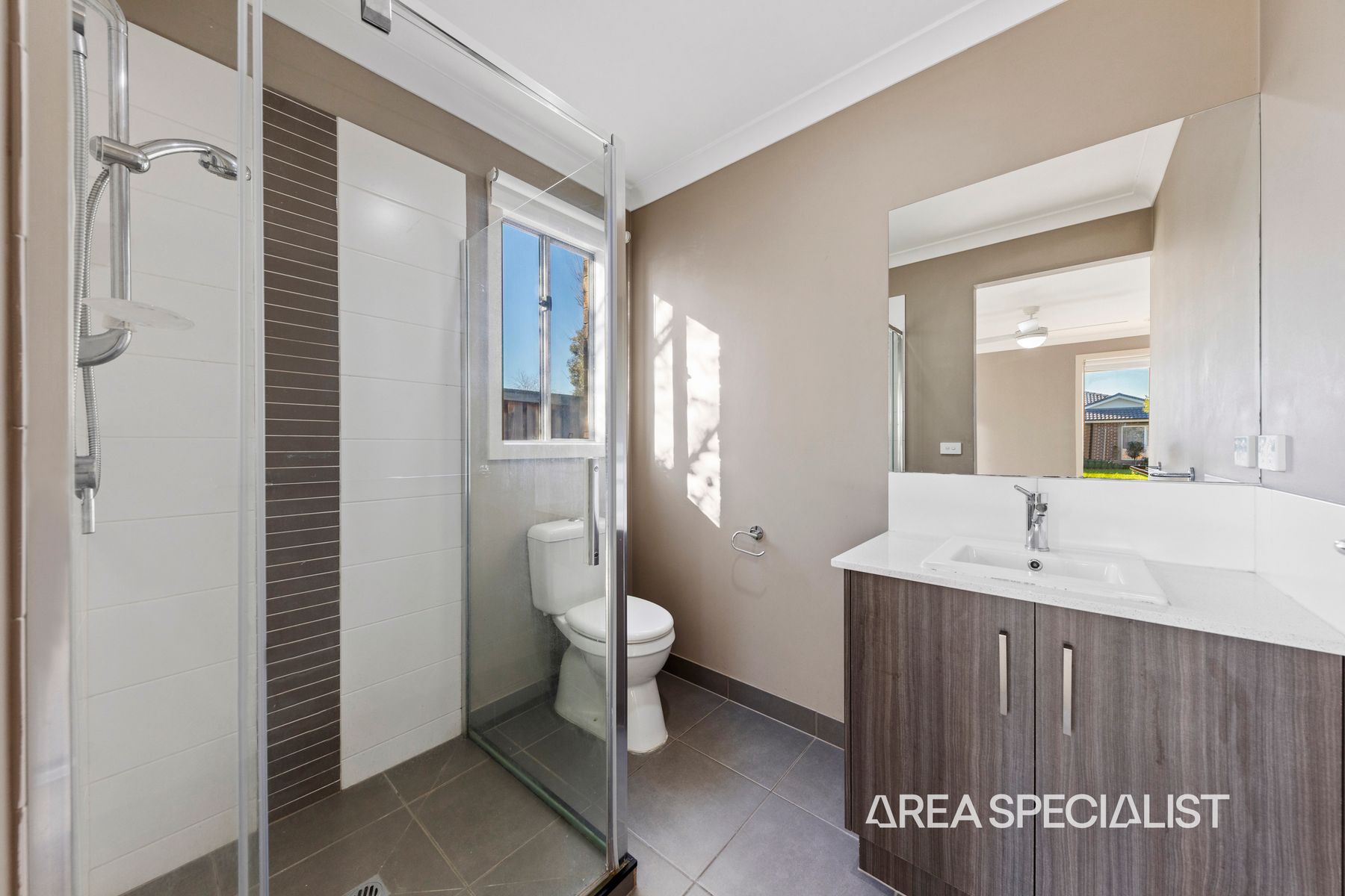 21 Lotus Street, Pakenham, Pakenham - Thumbnail 7