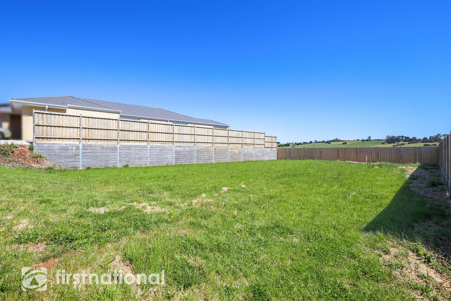 16 Hart Drive, Warragul, VIC 3820, Warragul - Thumbnail 3