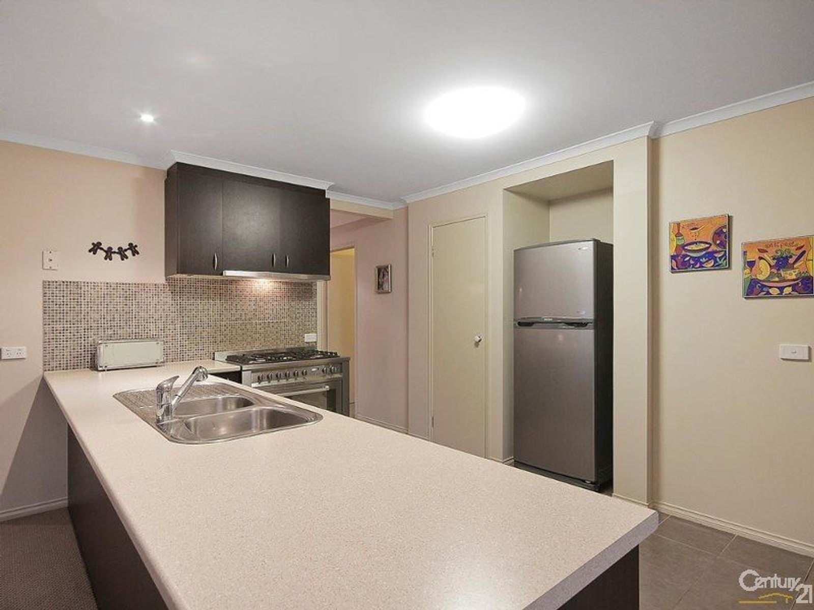 32 Ferndown Drive, Cranbourne - Thumbnail 7