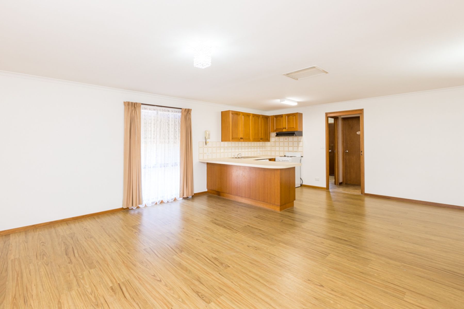 2/240 Deakin Avenue, Mildura - Thumbnail 5