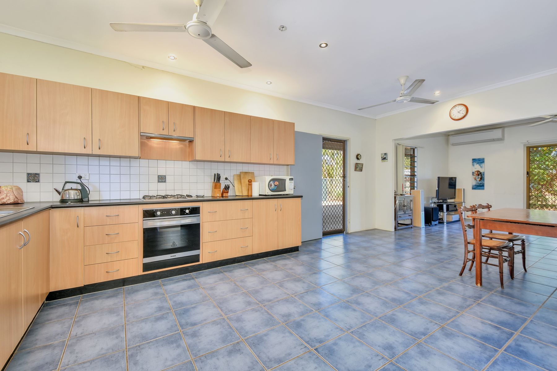 358 Trower Road, Tiwi NT 0810, Tiwi - Thumbnail 6
