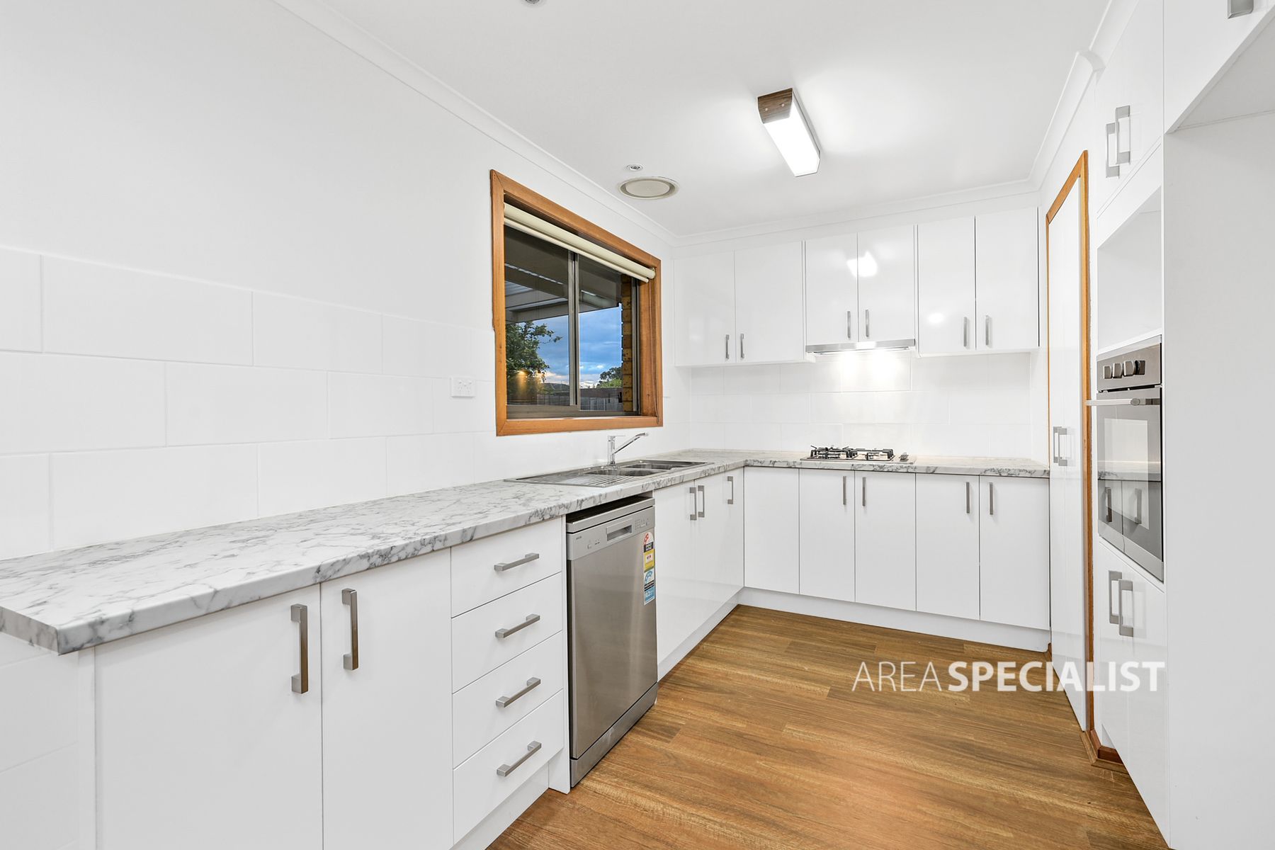 119 Kingsclere Avenue, Keysborough, VIC 3173, Keysborough - Thumbnail 4