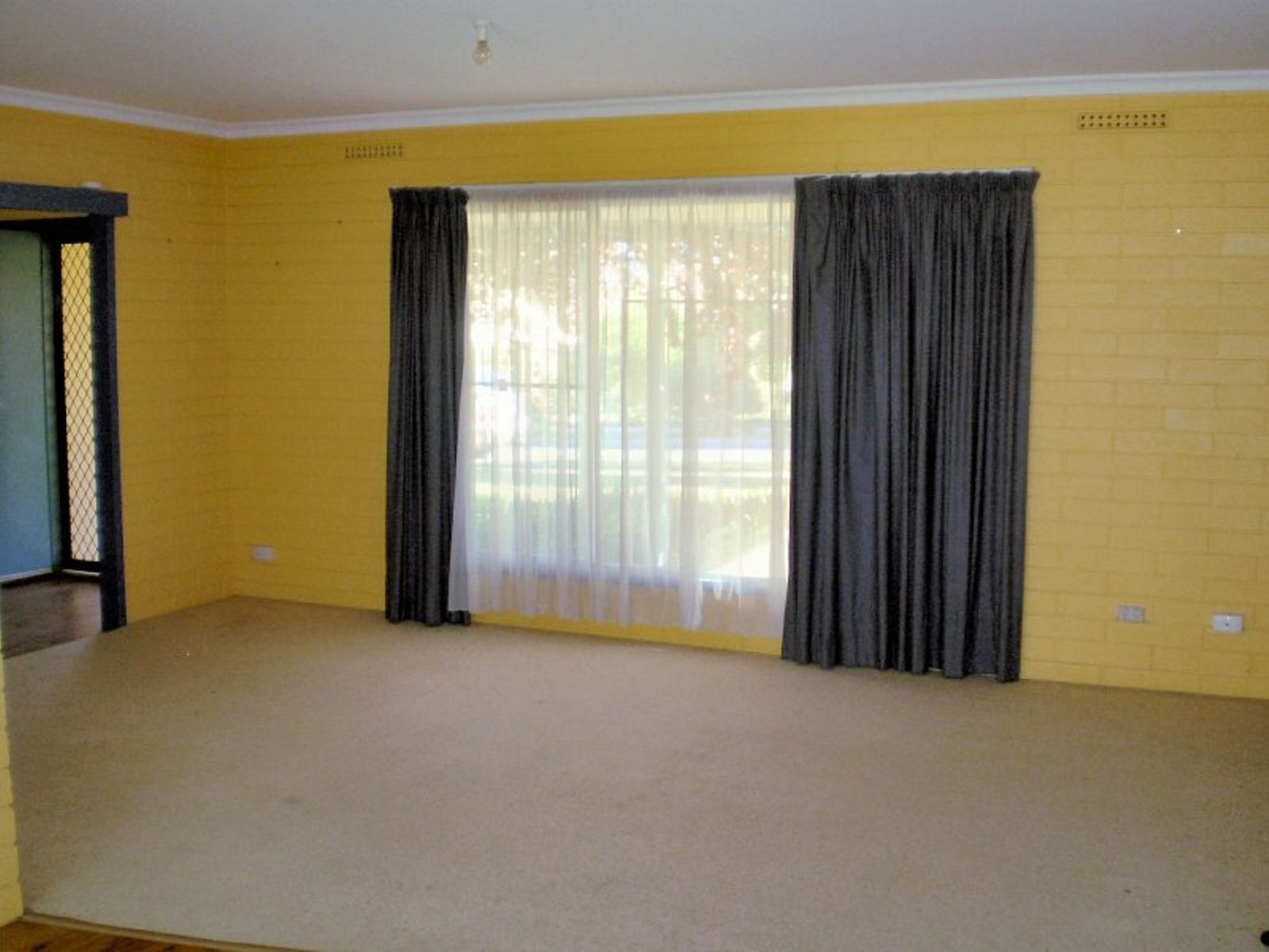 12 Cameron Avenue, Mildura - Thumbnail 3