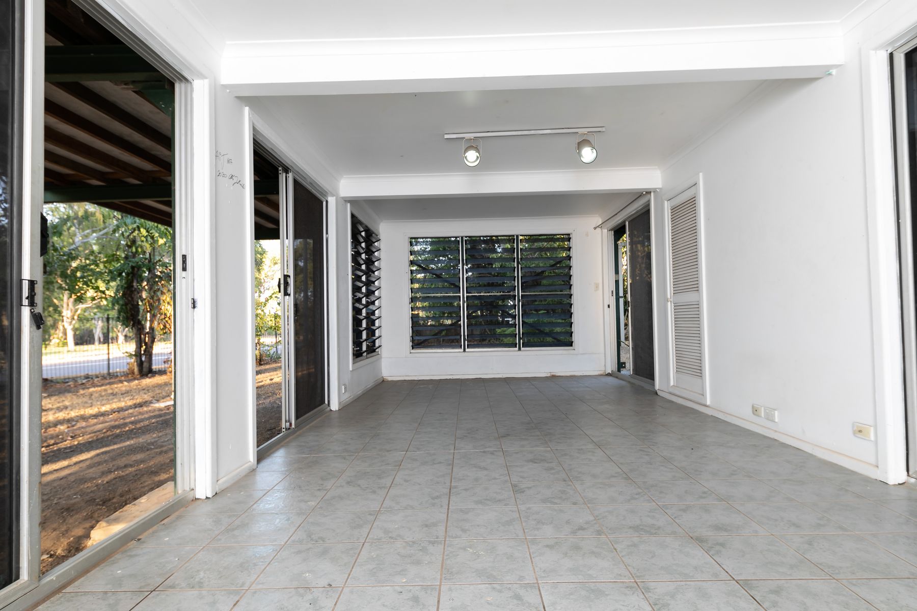 42 Rossiter Street, Rapid Creek NT 0810, Rapid Creek - Thumbnail 4