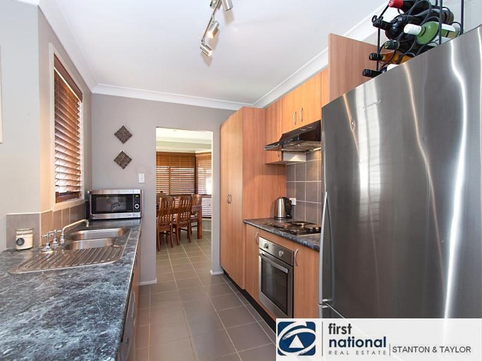 25 Hillside Circuit, Cranebrook - Thumbnail 7