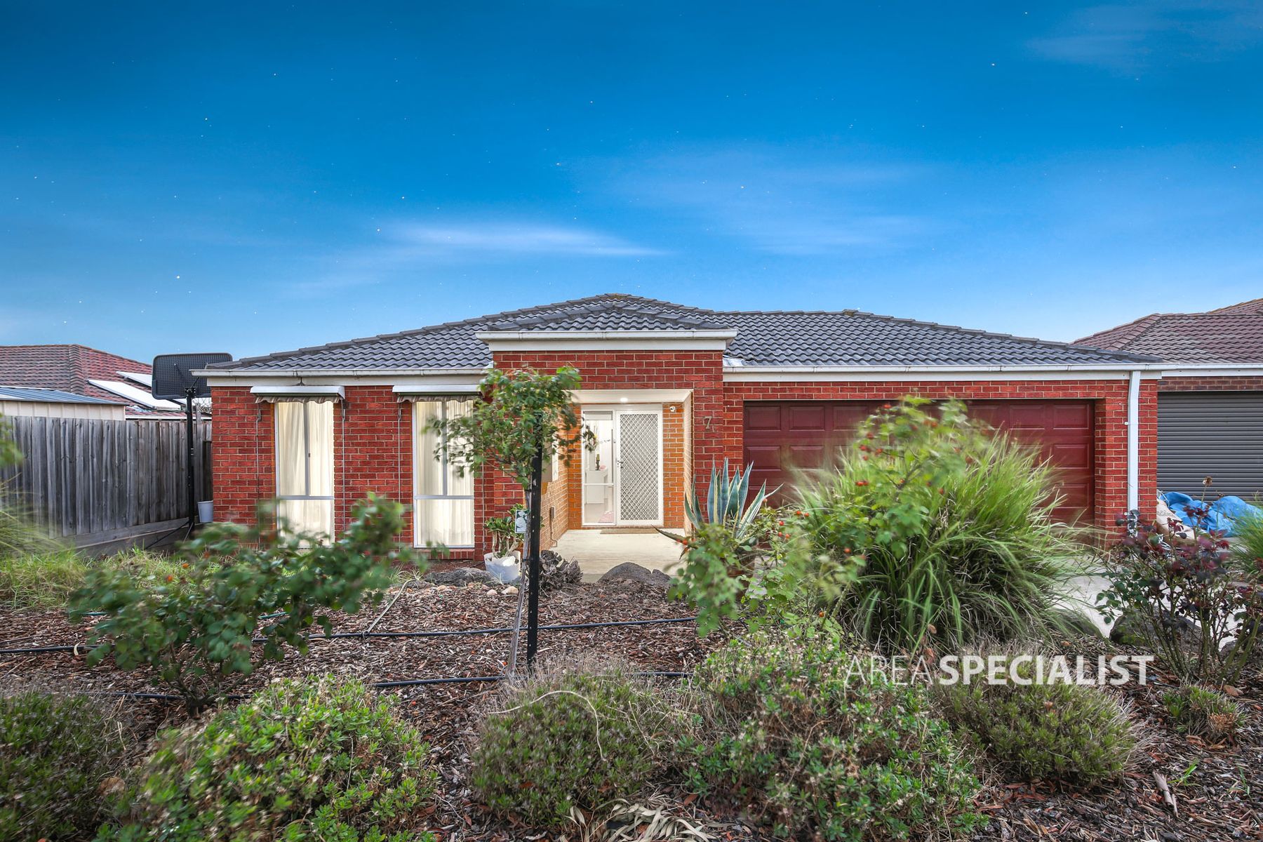 7 Allara Drive, Hampton Park, VIC 3976, Hampton Park - Thumbnail 2