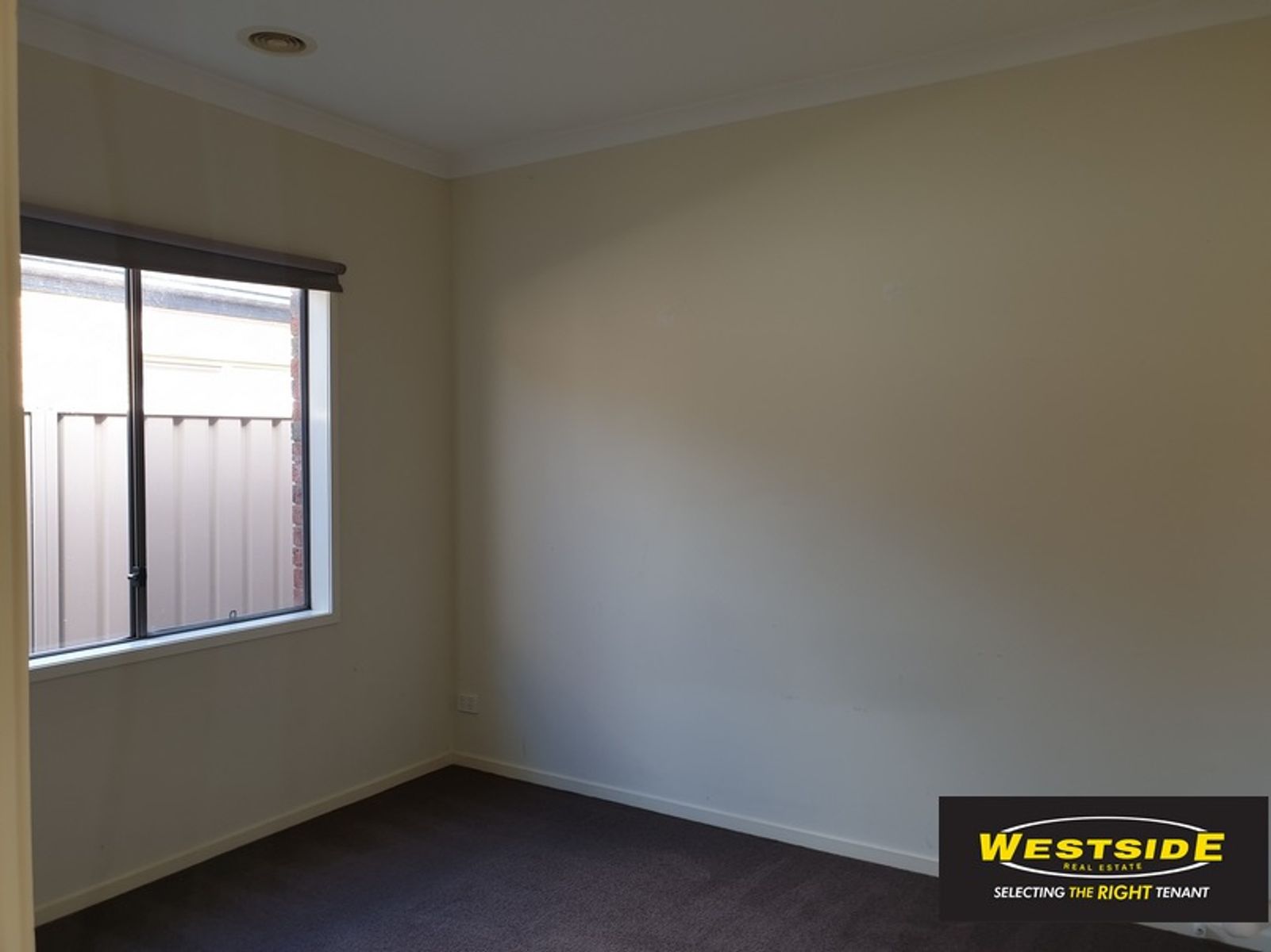 9 McCubbin Way, Caroline Springs VIC 3023, Caroline Springs - Thumbnail 2