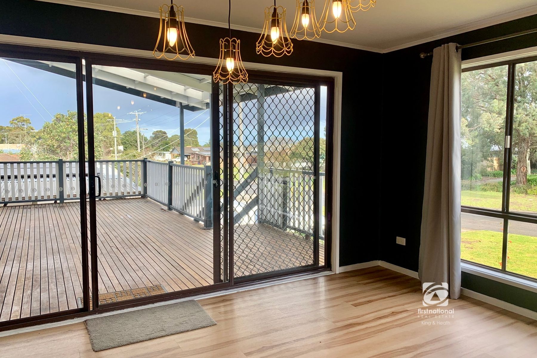 32 Nicholson-Sarsfield Road, Nicholson VIC 3882, Nicholson - Thumbnail 2