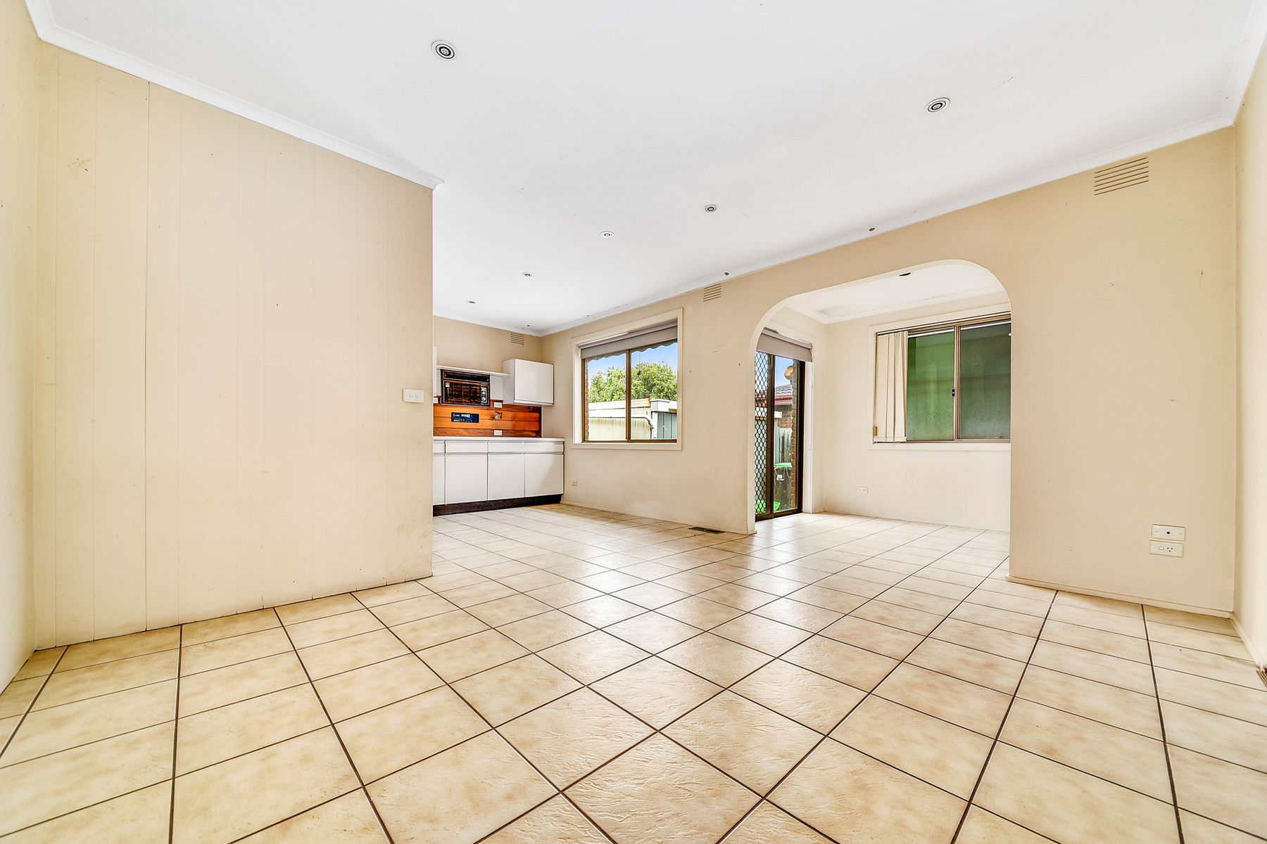 28 Glassford Avenue, Springvale South, VIC 3172, Springvale South - Thumbnail 4