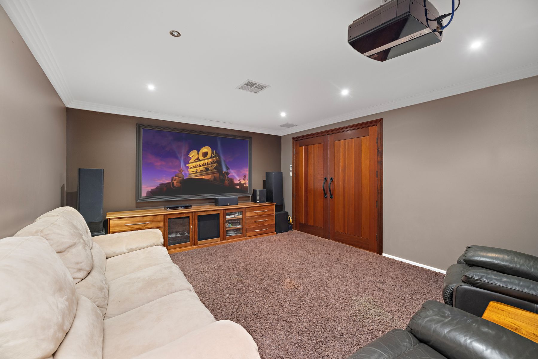 12 Grevillea Street, Redland Bay QLD 4165, Redland Bay - Thumbnail 5