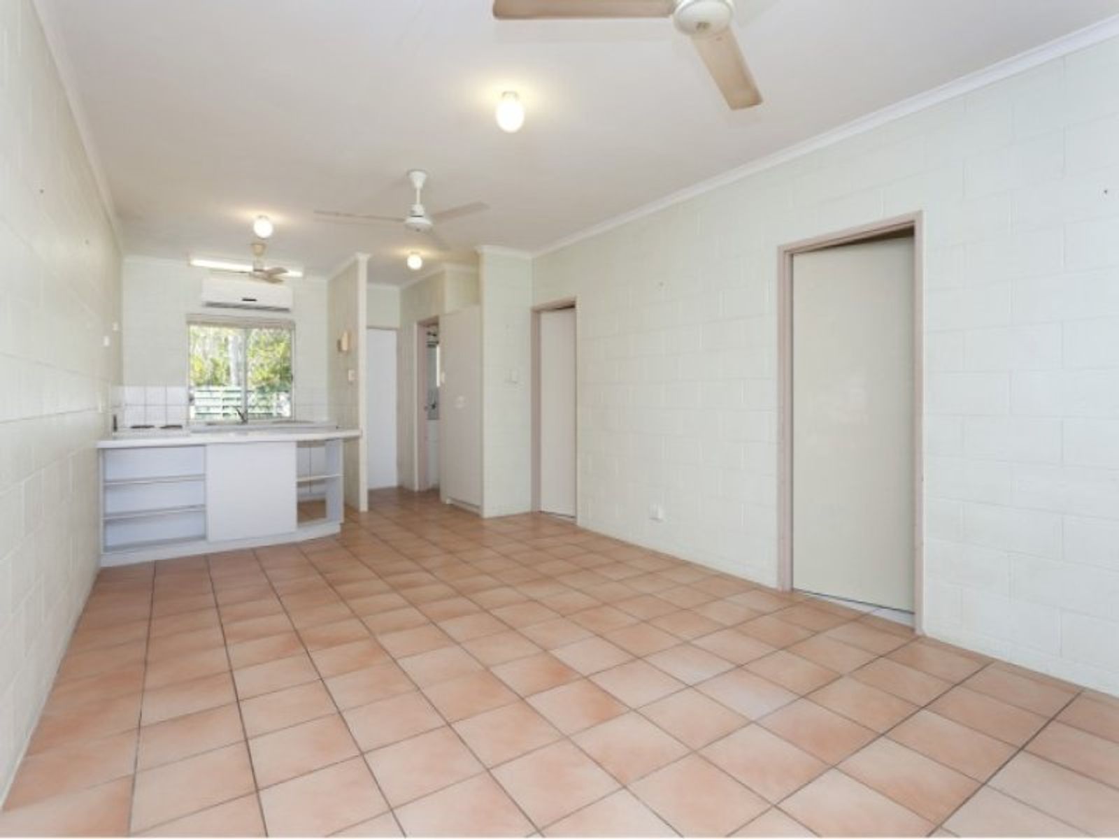 1 and 2/19 Crawford Court, Moulden NT 0830, Moulden - Thumbnail 5