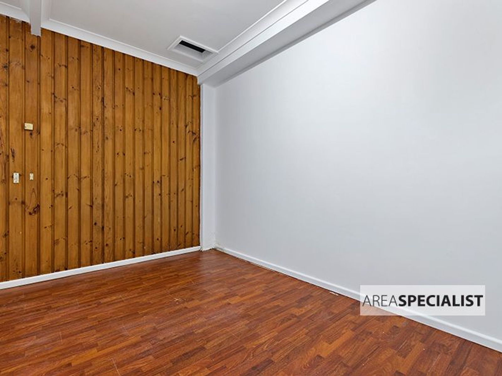 10 Erica Street, Springvale, VIC 3171, Springvale - Thumbnail 2