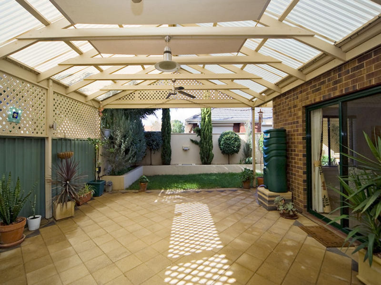 32 Elder Circuit, Mawson Lakes, SA 5095, Mawson Lakes - Thumbnail 2