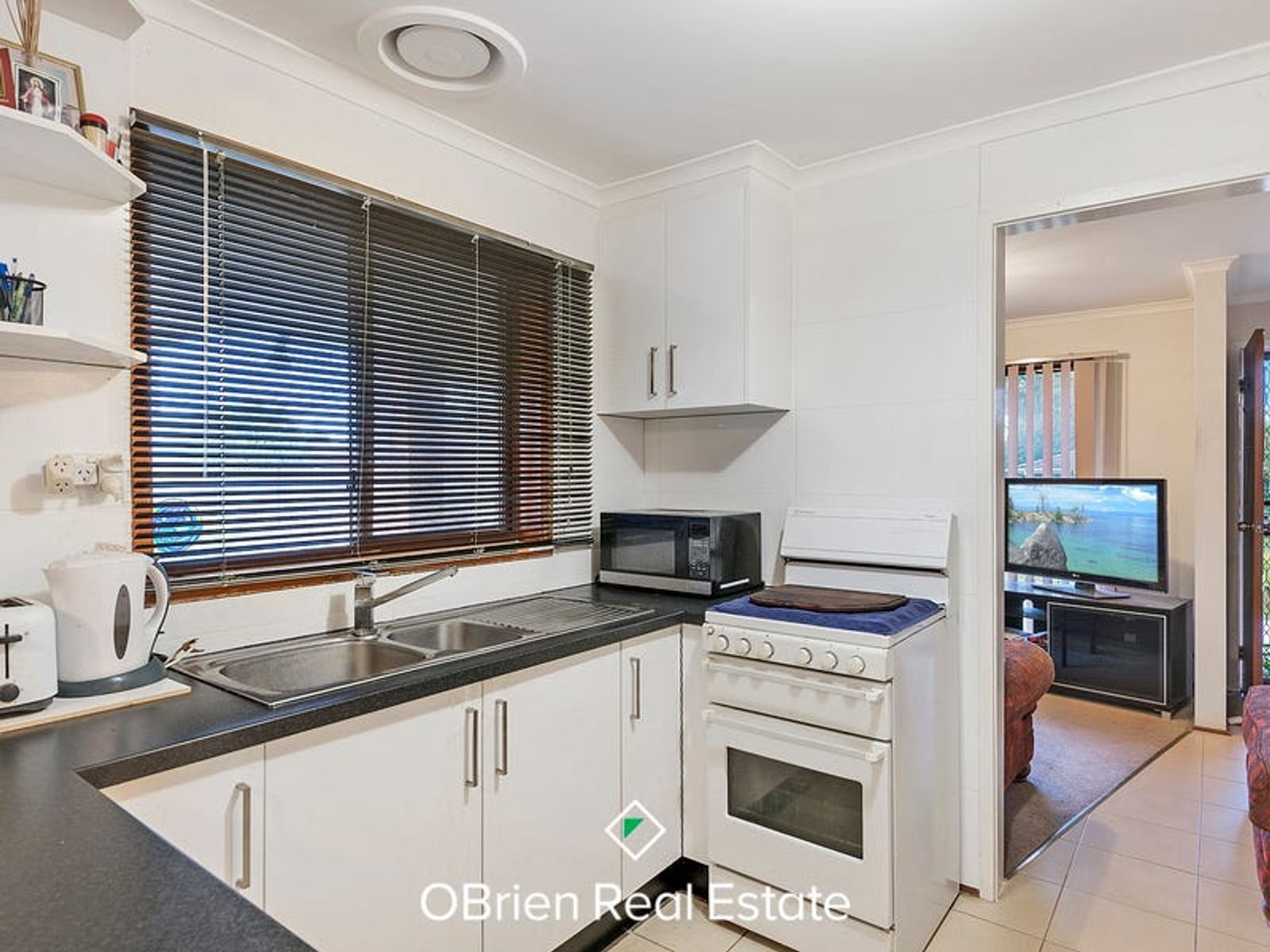 11 Bonar Court, Endeavour Hills, VIC 3802, Endeavour Hills - Thumbnail 3