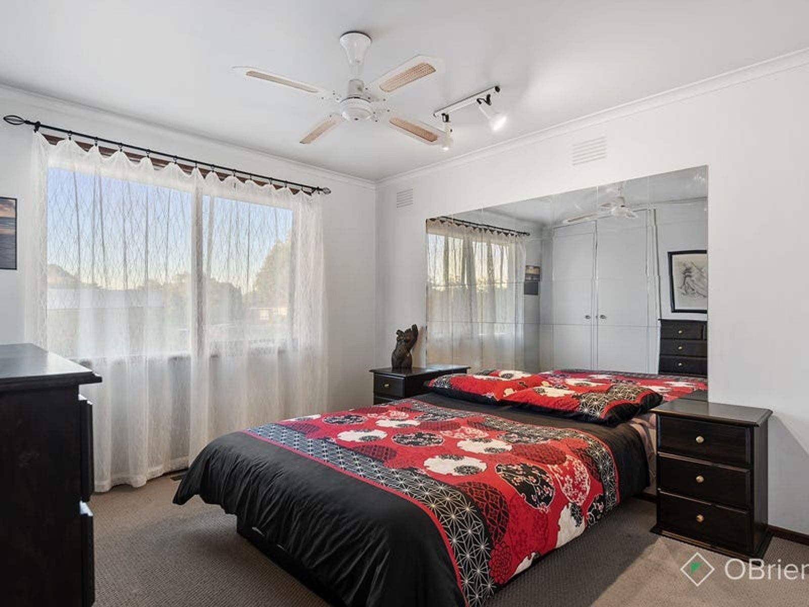 5 Haverstock Hill Close, Endeavour Hills, VIC 3802, Endeavour Hills - Thumbnail 5