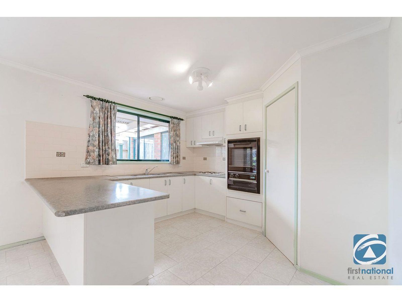 40 Bradman Drive, Meadow Heights VIC 3048, Meadow Heights - Thumbnail 5