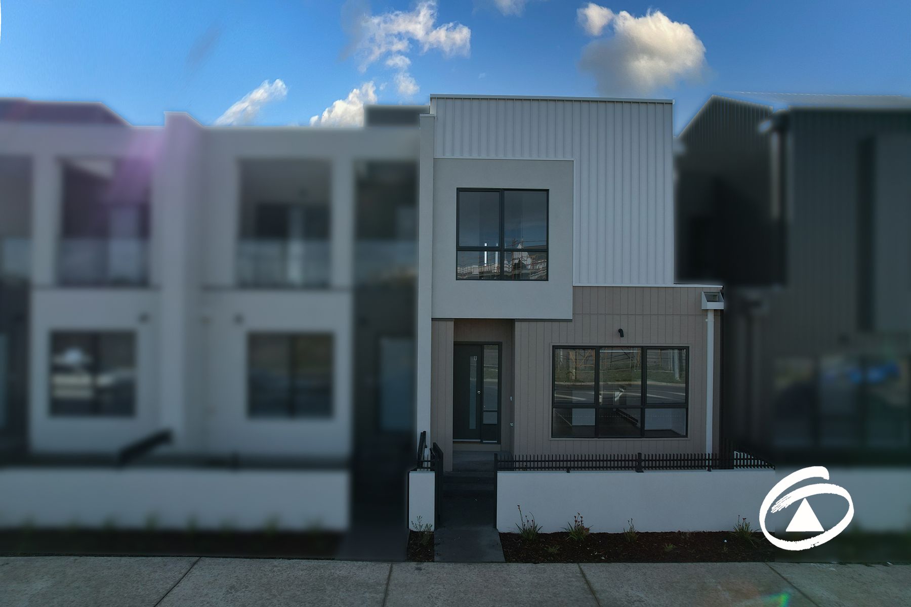 9 Travertine Loop, Berwick VIC 3806