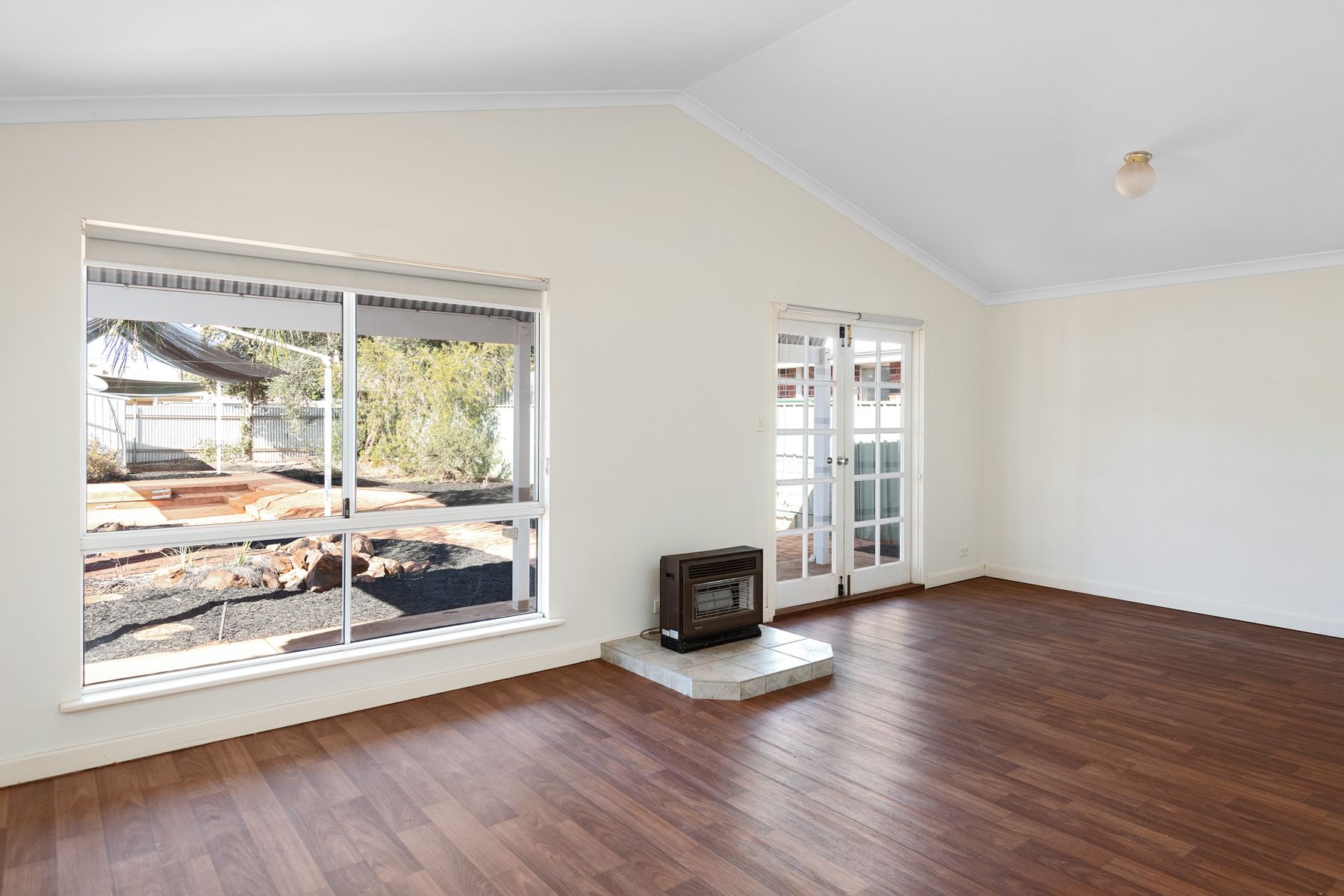 323B Collins Street, West Lamington WA 6430, West Lamington - Thumbnail 8