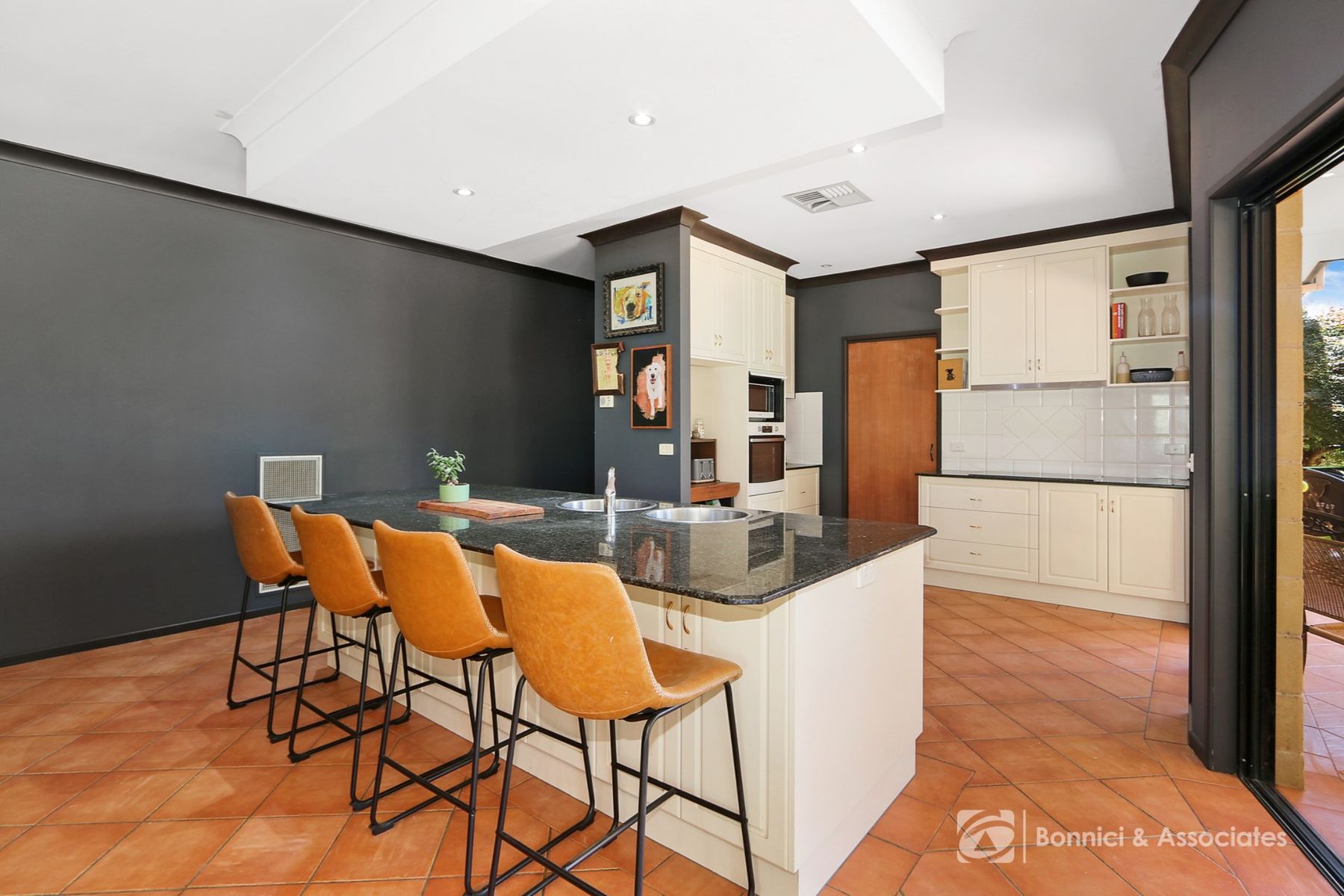 41 Barton Street, West Wodonga VIC 3690, West Wodonga - Thumbnail 5