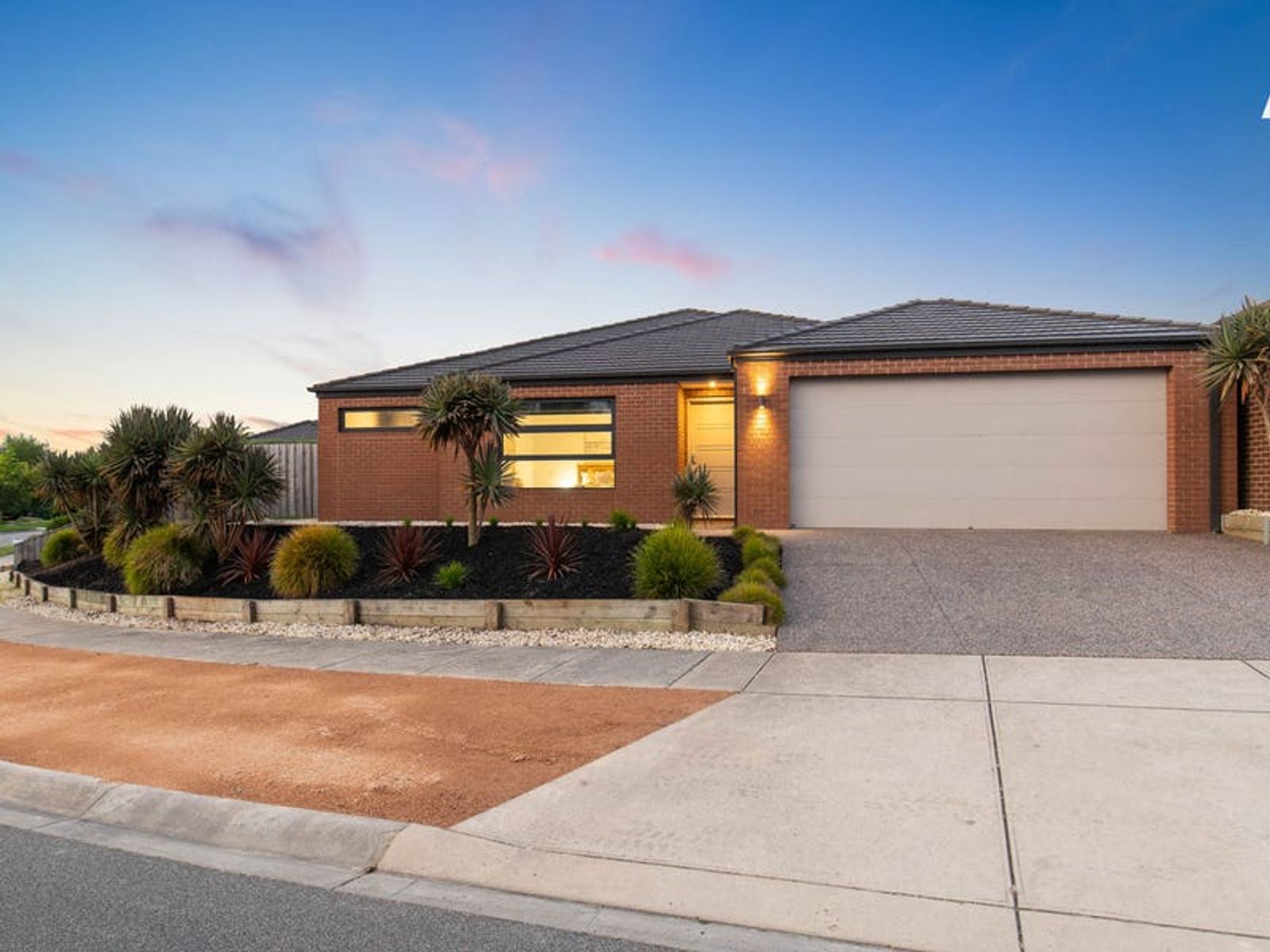 24 Aqueduct Road, Langwarrin, VIC 3910, Langwarrin - Thumbnail 2