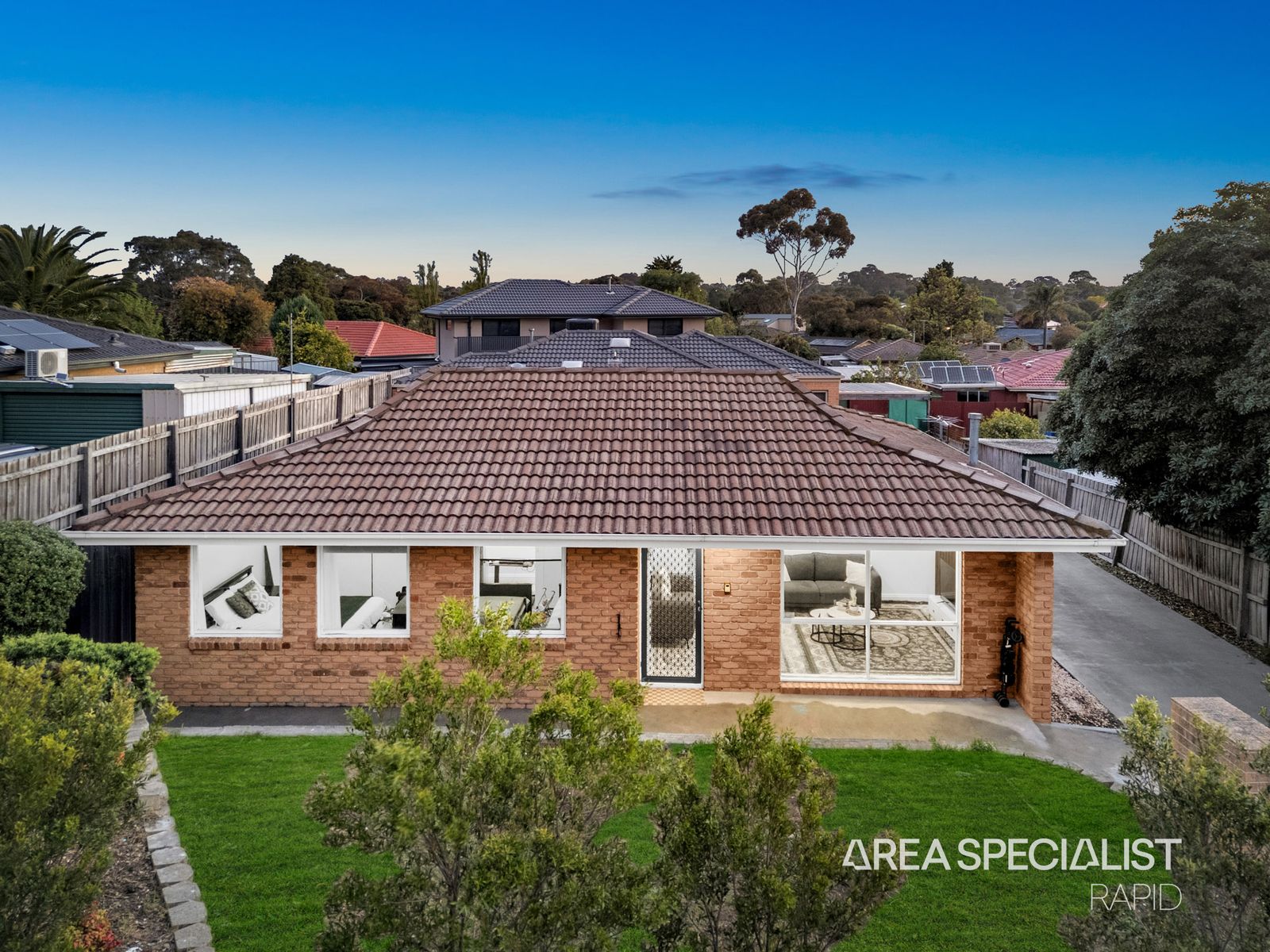 65 Oaktree Drive, Hampton Park, Hampton Park - Image 1