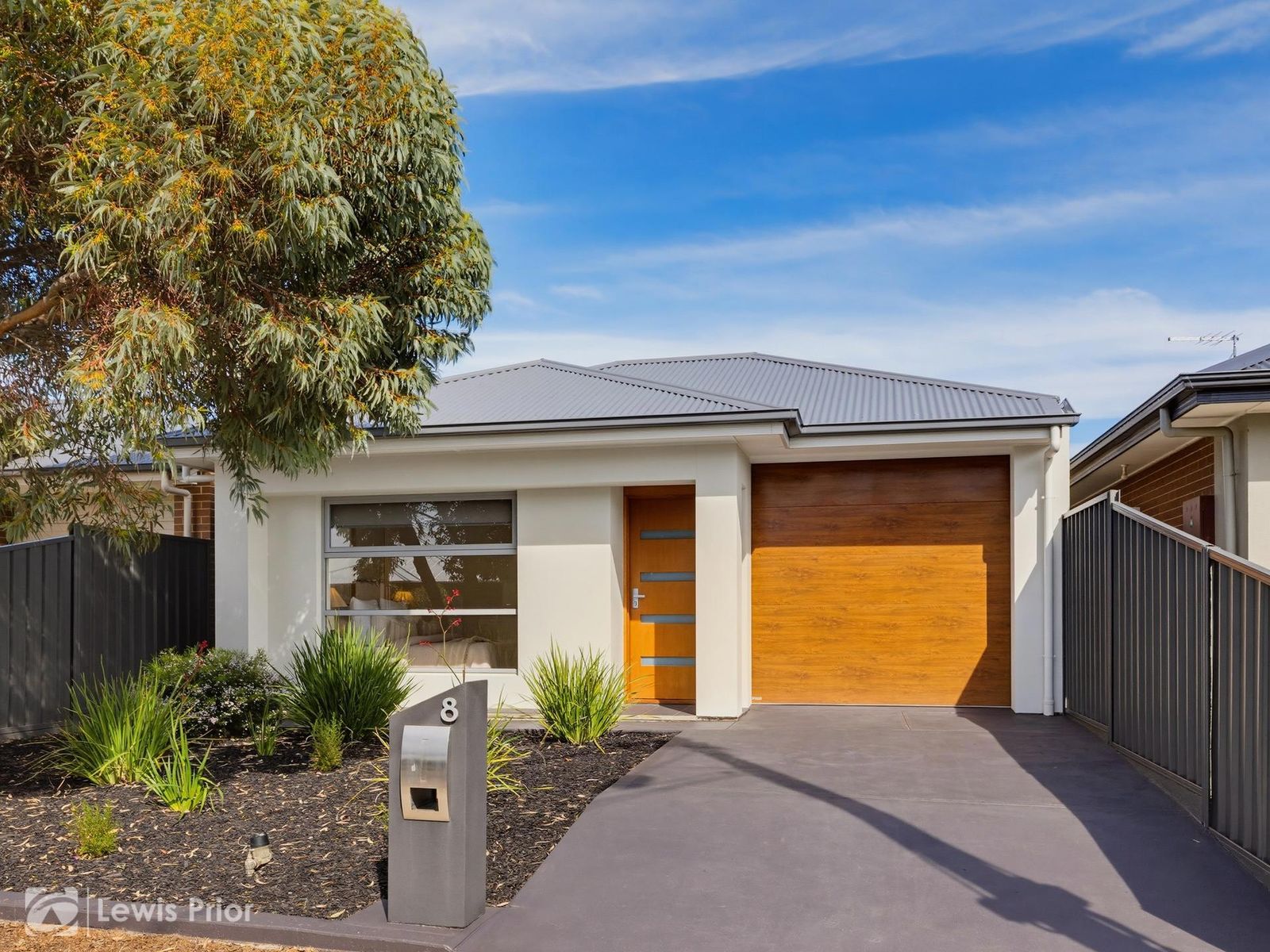 8 Inverness Avenue, Marion - Image 1