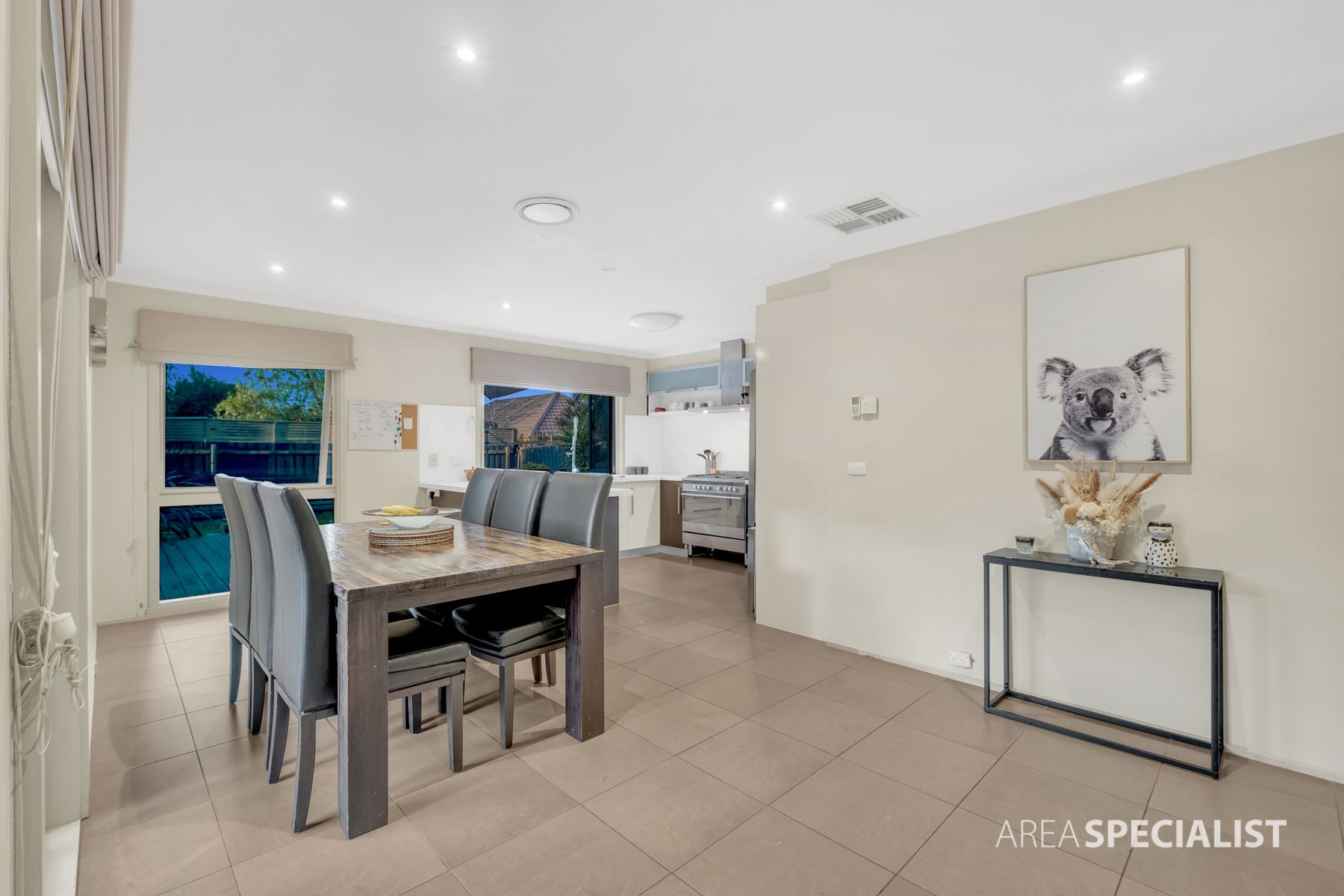 3 Jasper Court, Hampton Park, VIC 3976, Hampton Park - Thumbnail 6